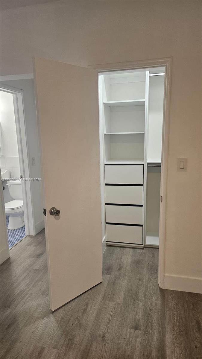 LINCOLN ROAD VILLAS SOUTH - Residential Lease