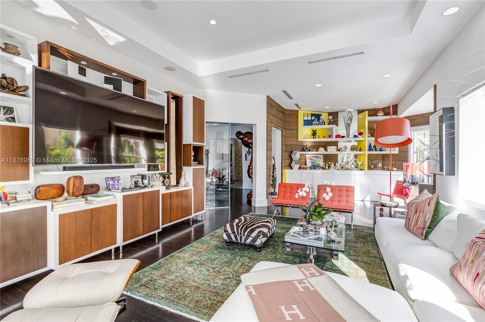 BARBARA PARK - Residential