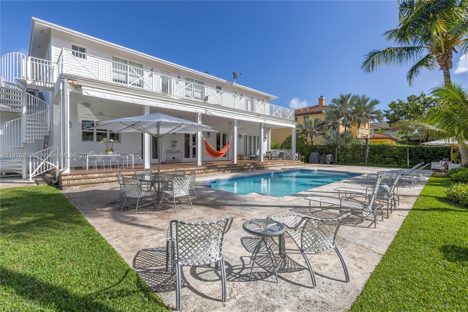 BARBARA PARK - Residential