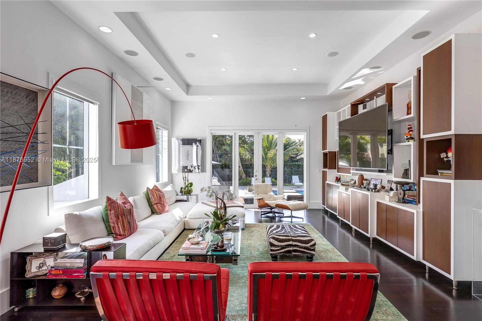 BARBARA PARK - Residential