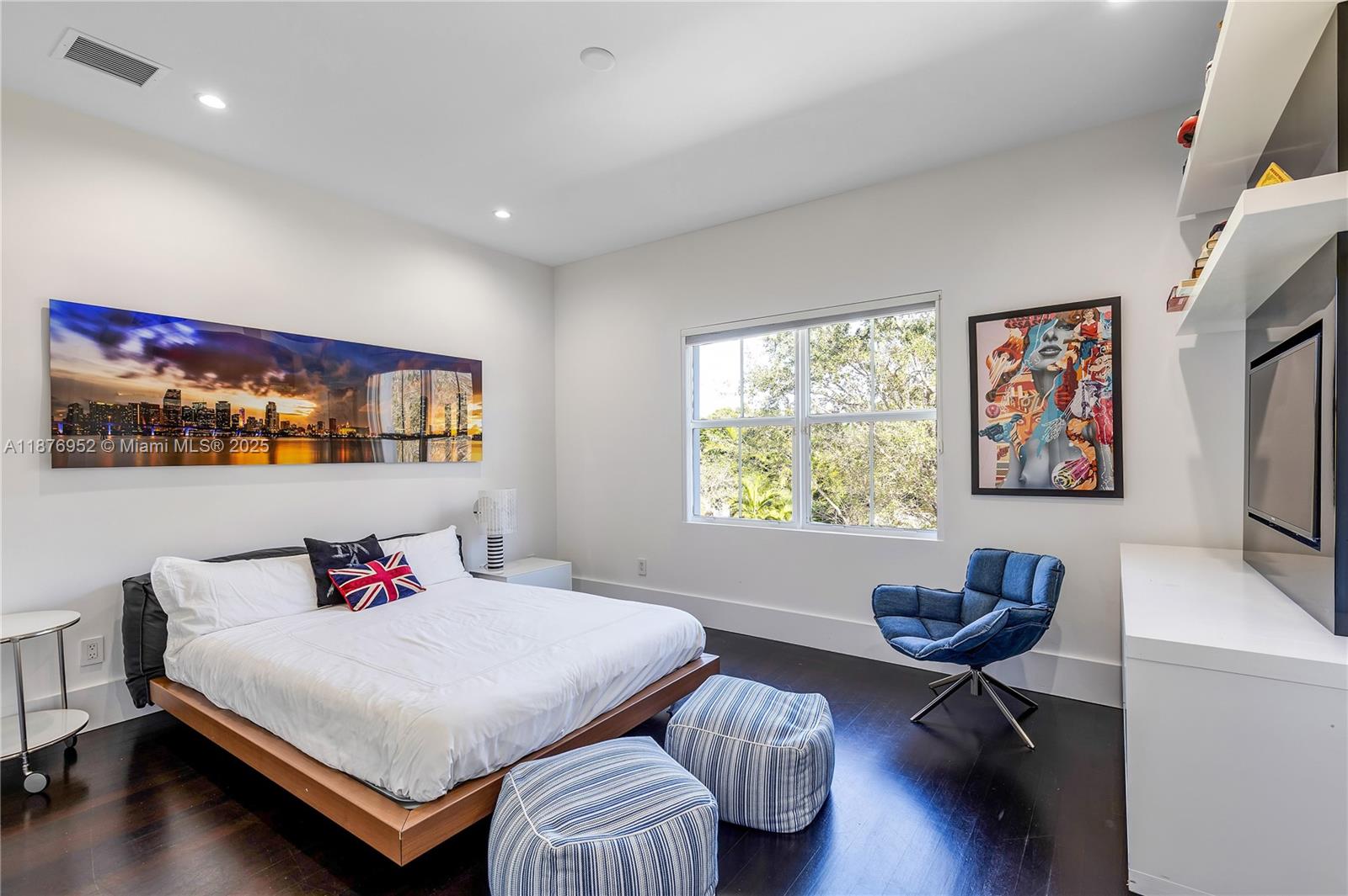 BARBARA PARK - Residential