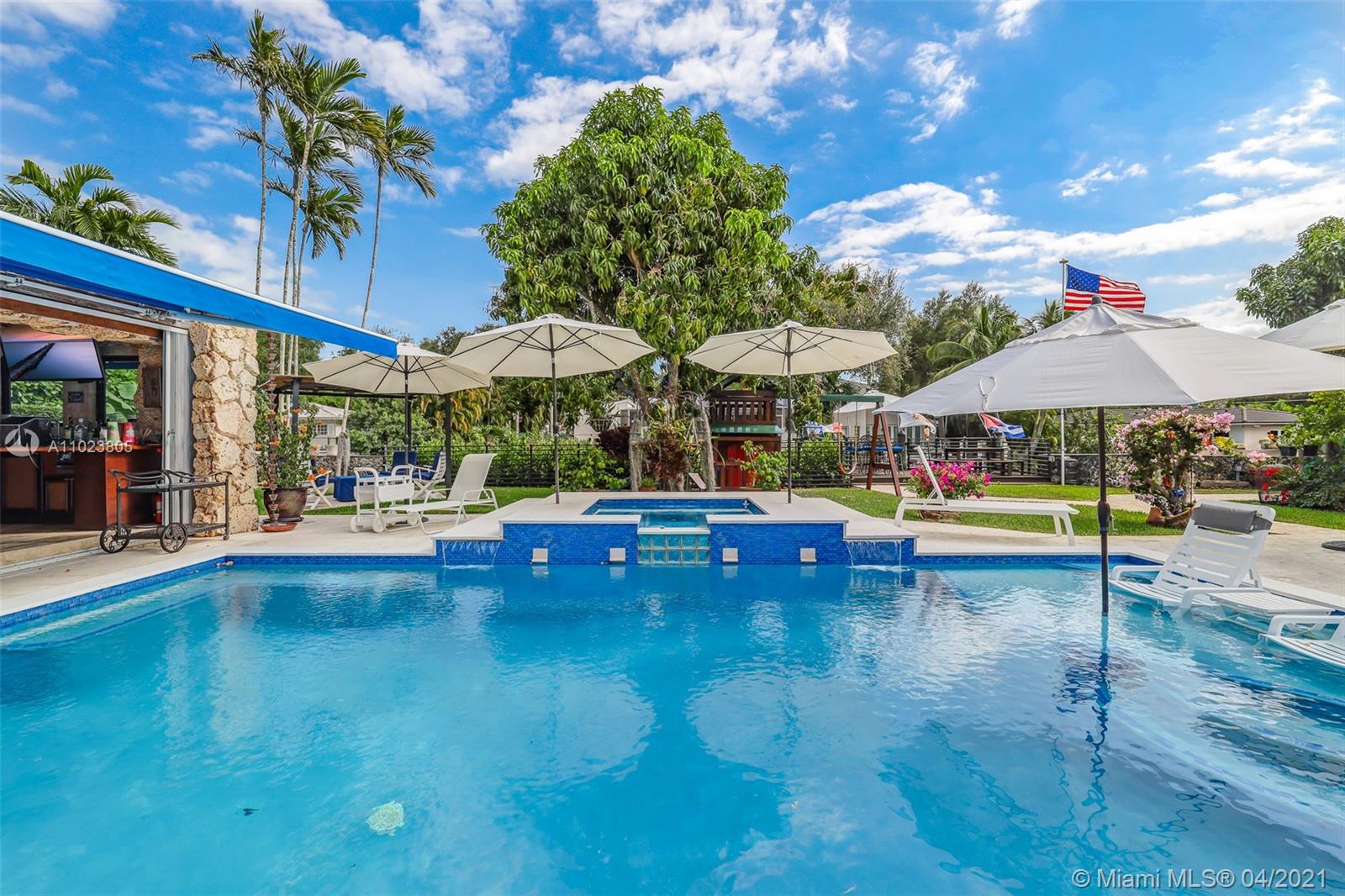 C GABLES RIVIERA SEC 12 - Residential