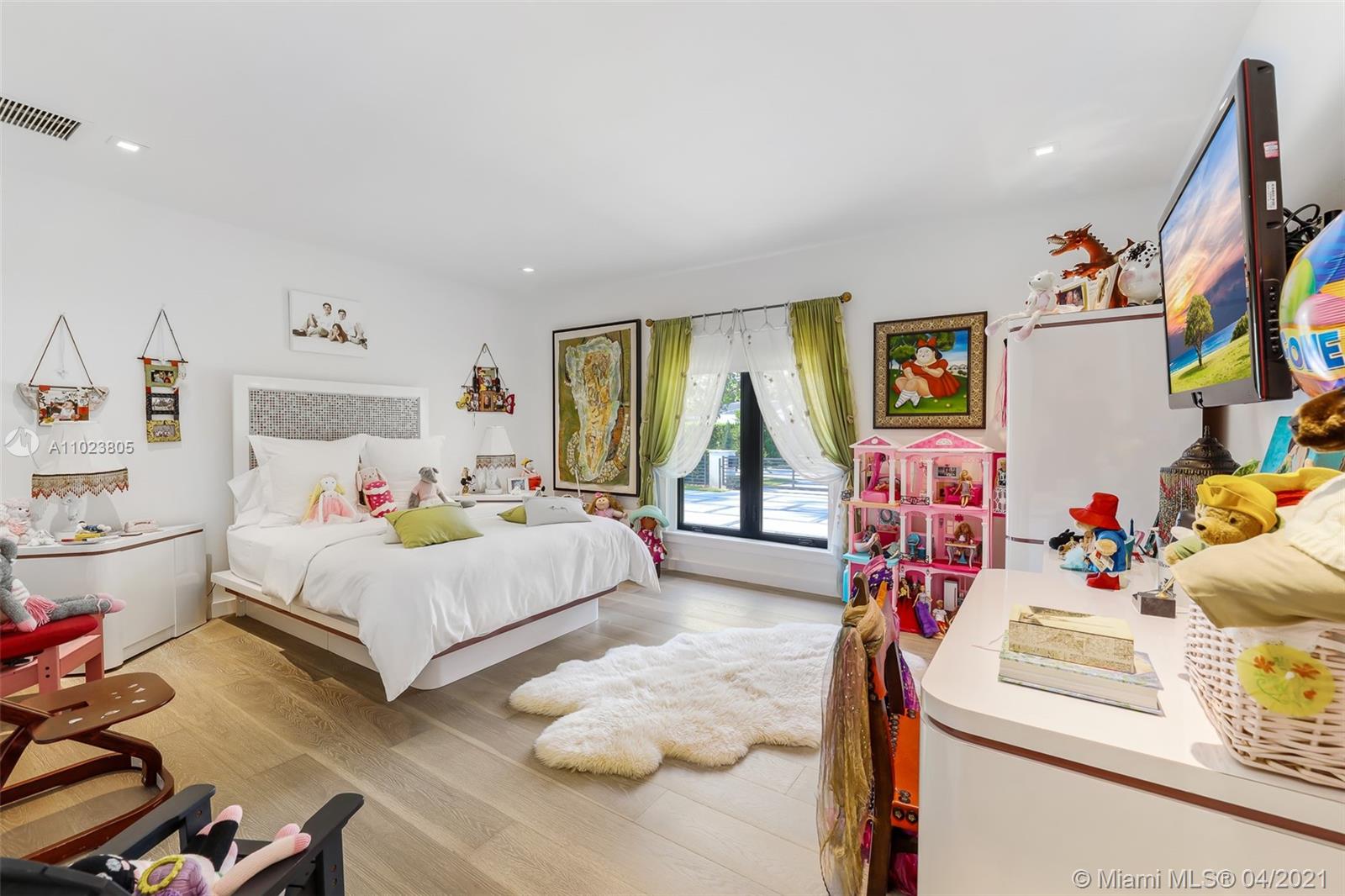 C GABLES RIVIERA SEC 12 - Residential