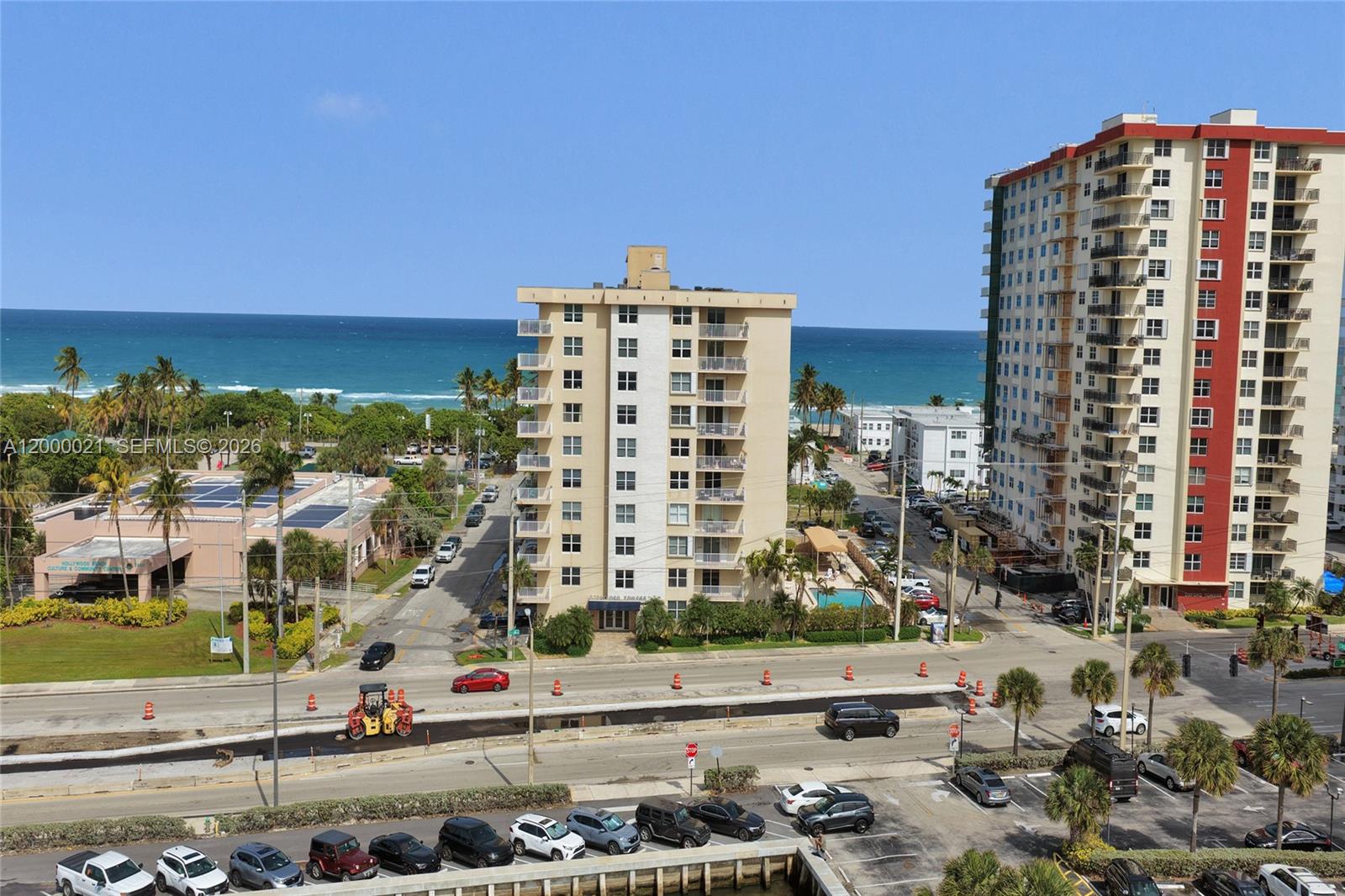 STRATFORD TOWERS CONDO - Residential