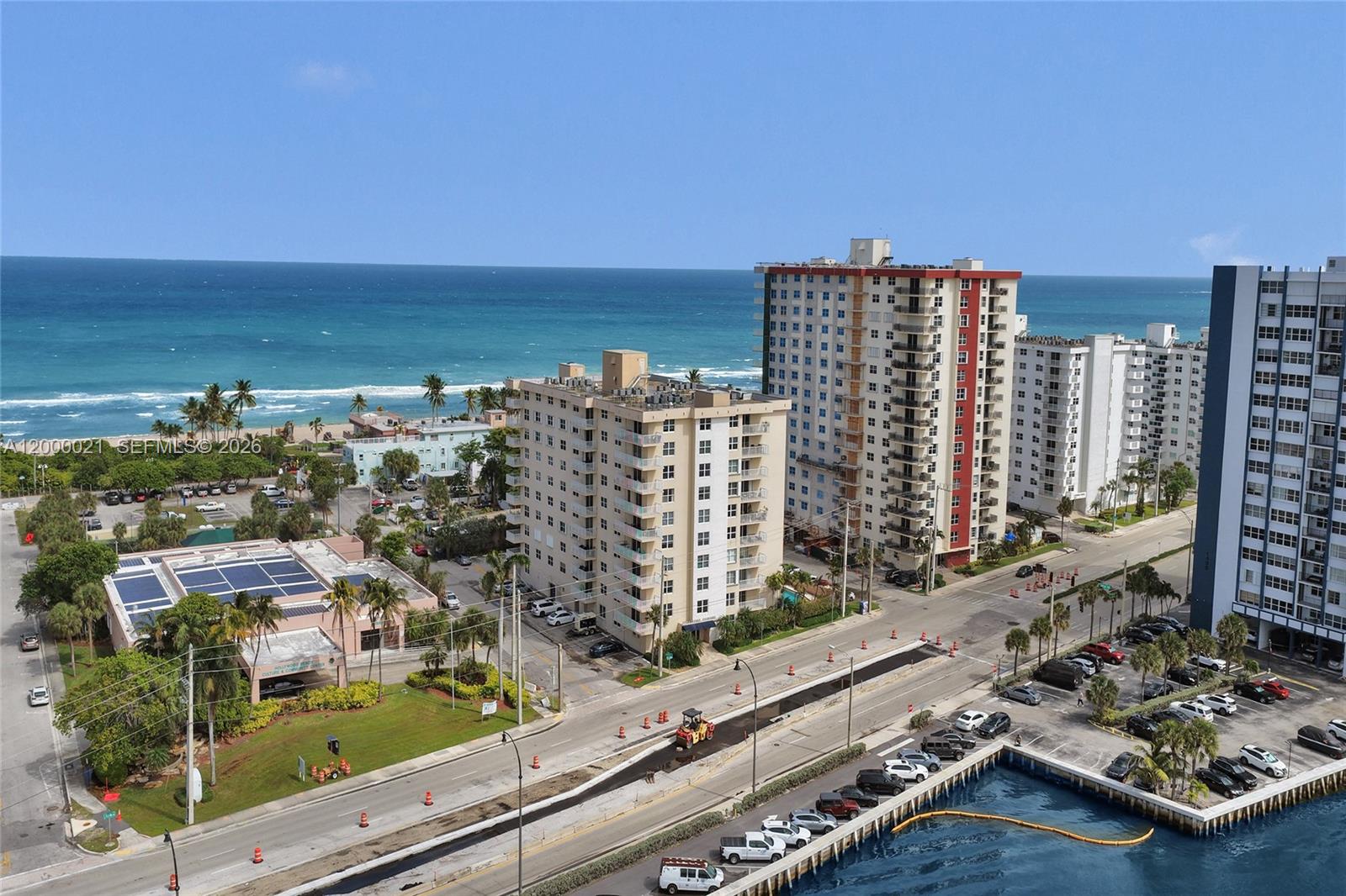 STRATFORD TOWERS CONDO - Residential