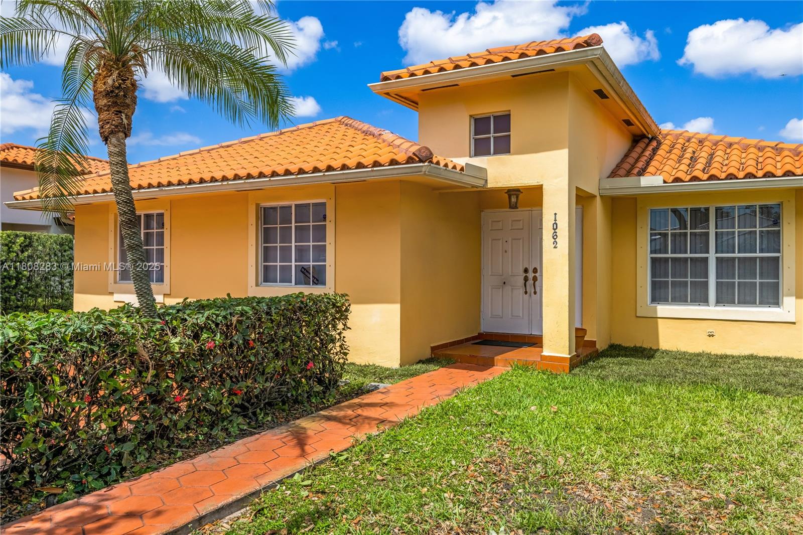 SUPERIOR HOMES ESTATES 1S - Residential Lease