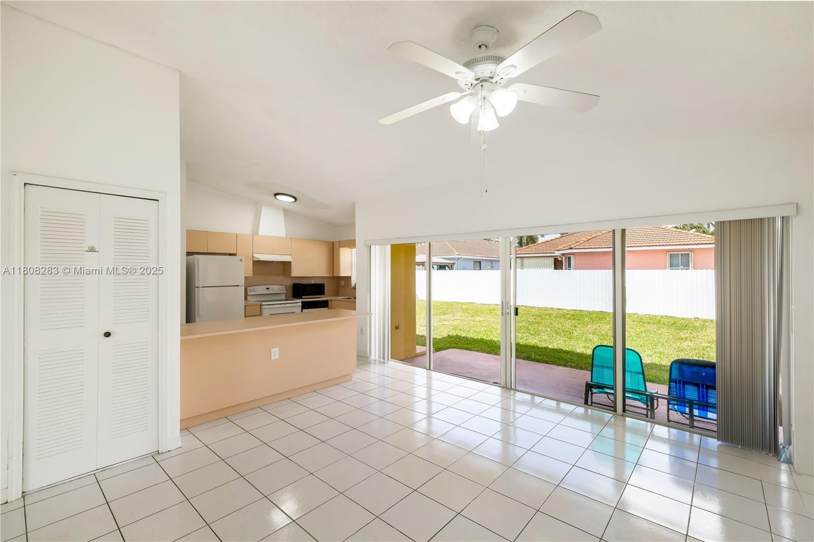SUPERIOR HOMES ESTATES 1S - Residential Lease