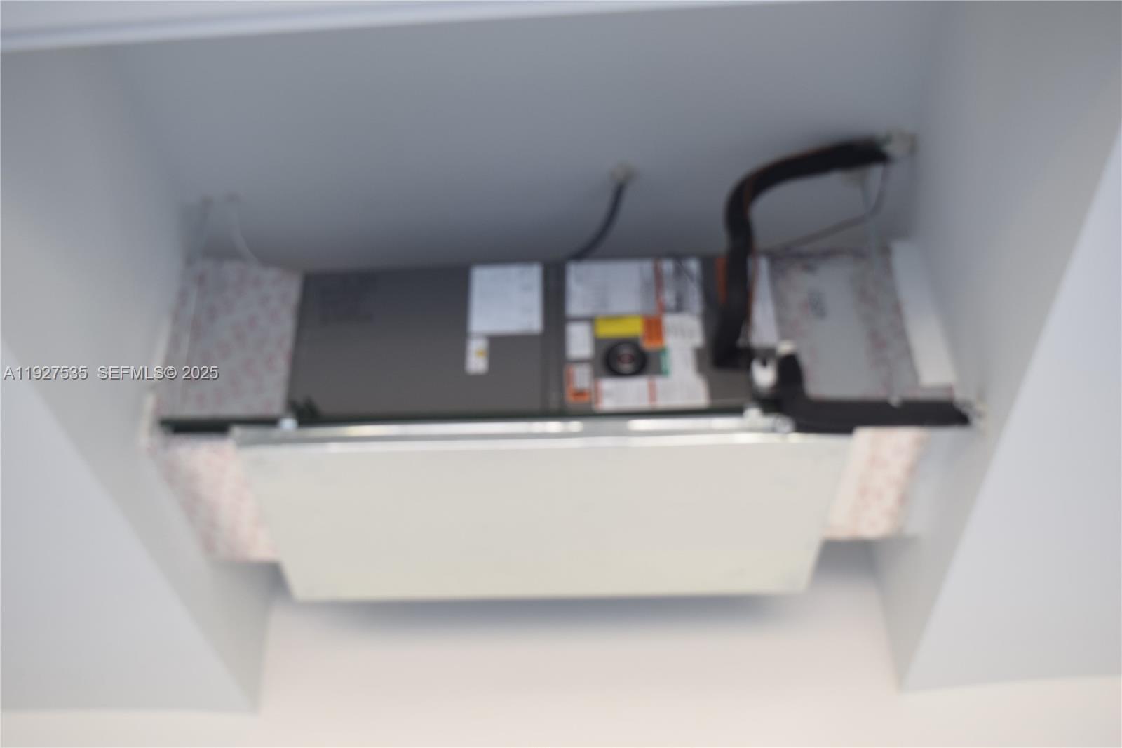 UNIT 10 BLK 87 PB 15 PG 68 - Residential