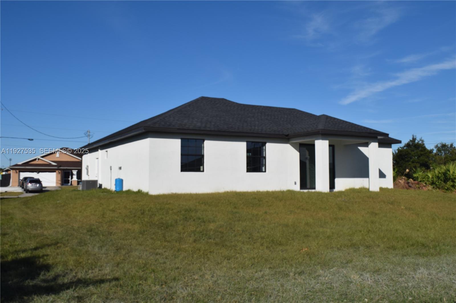 UNIT 10 BLK 87 PB 15 PG 68 - Residential