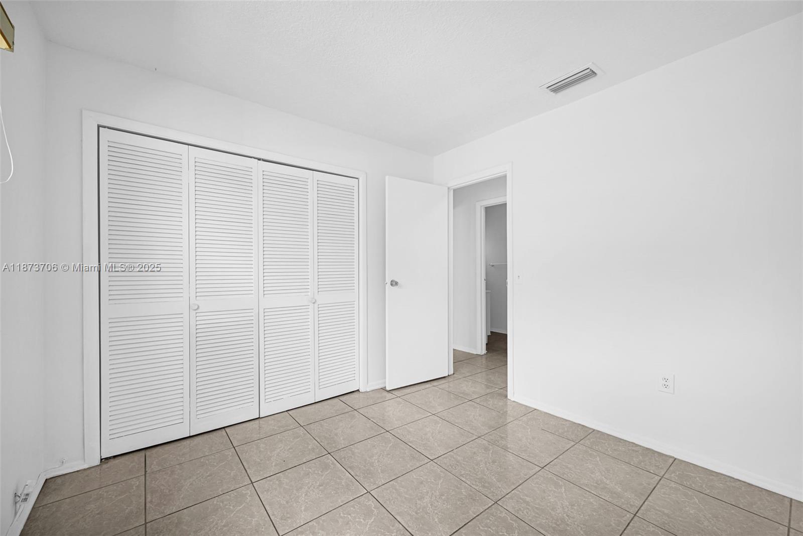 SUNRISE GOLF VILLAGE SEC - Residential