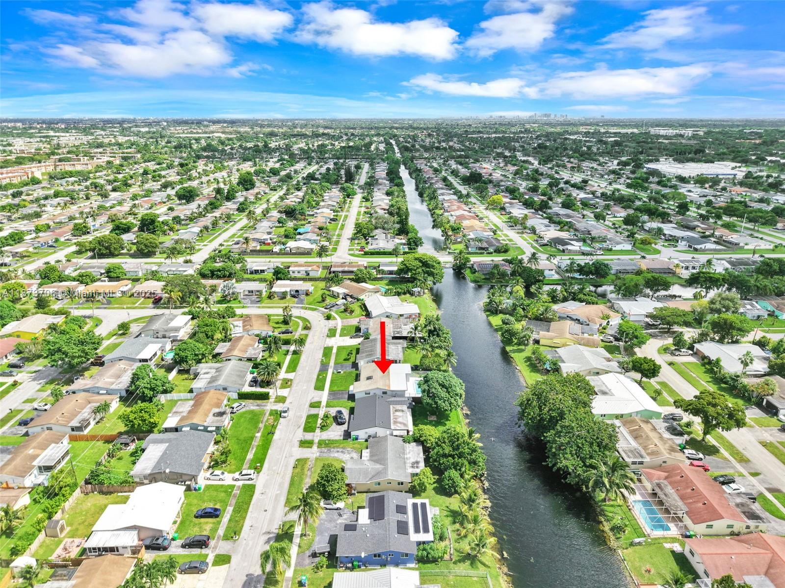 SUNRISE GOLF VILLAGE SEC - Residential