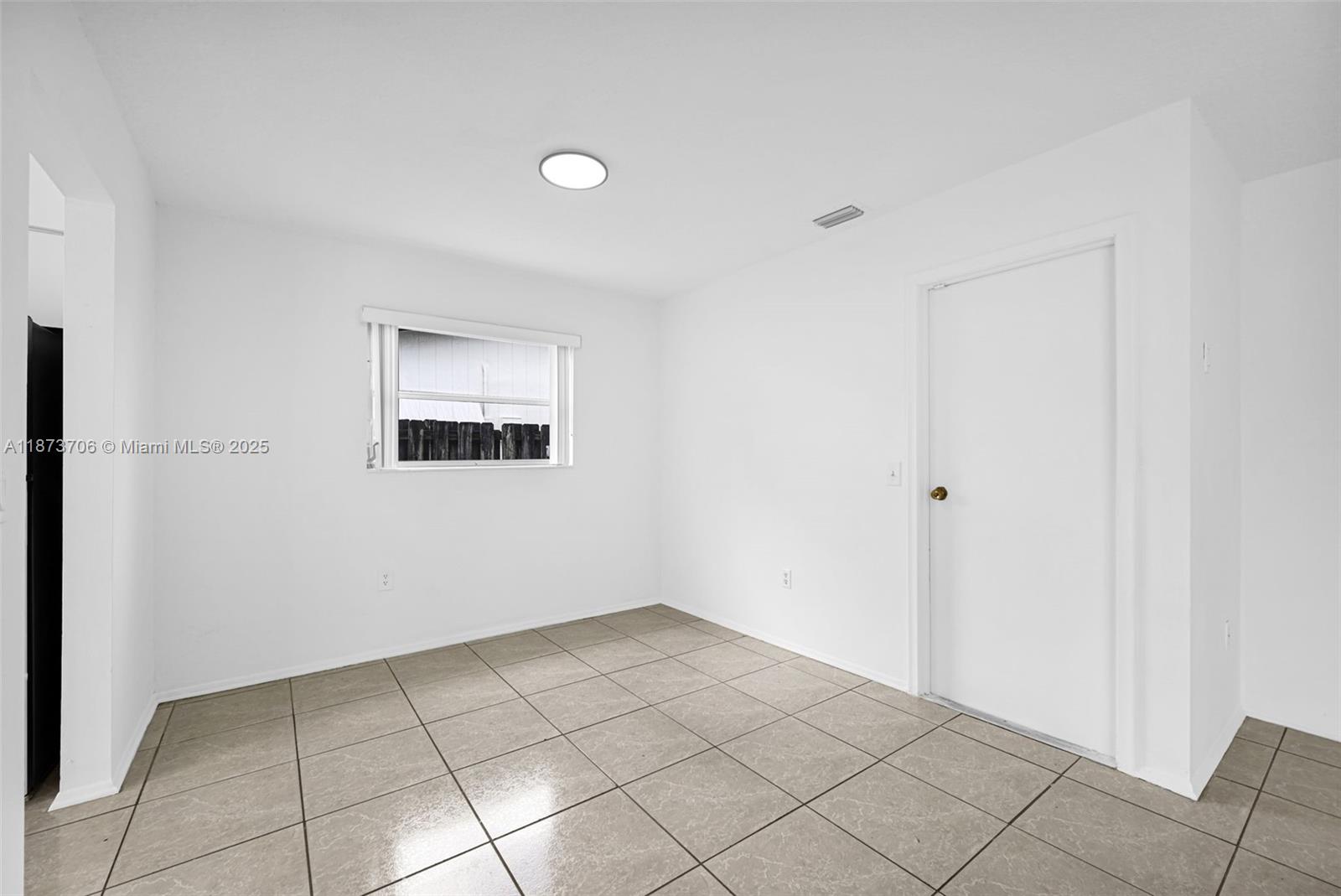 SUNRISE GOLF VILLAGE SEC - Residential