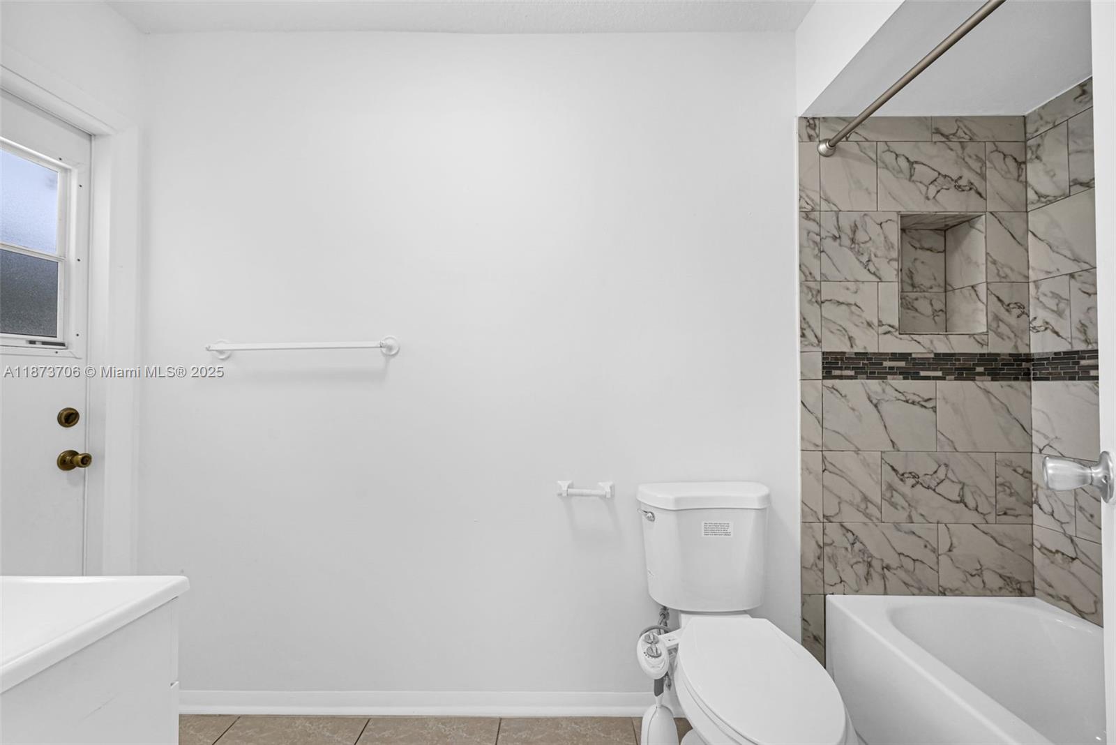 SUNRISE GOLF VILLAGE SEC - Residential