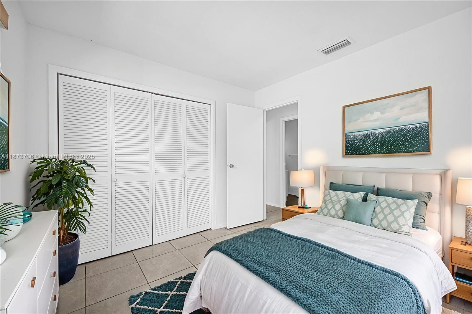 SUNRISE GOLF VILLAGE SEC - Residential