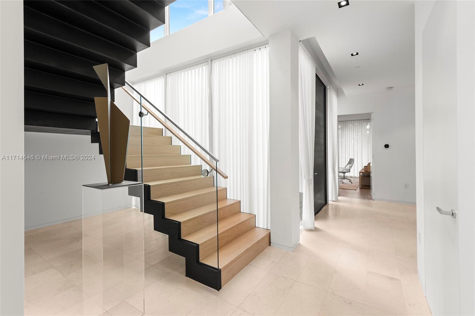 4701 NORTH MERIDIAN CONDO - Residential