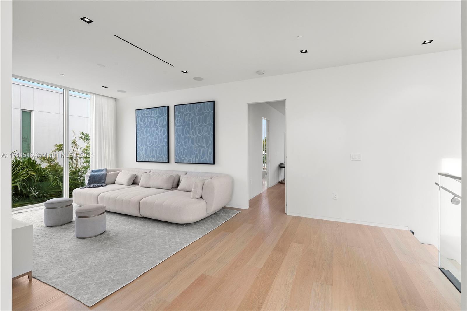 4701 NORTH MERIDIAN CONDO - Residential