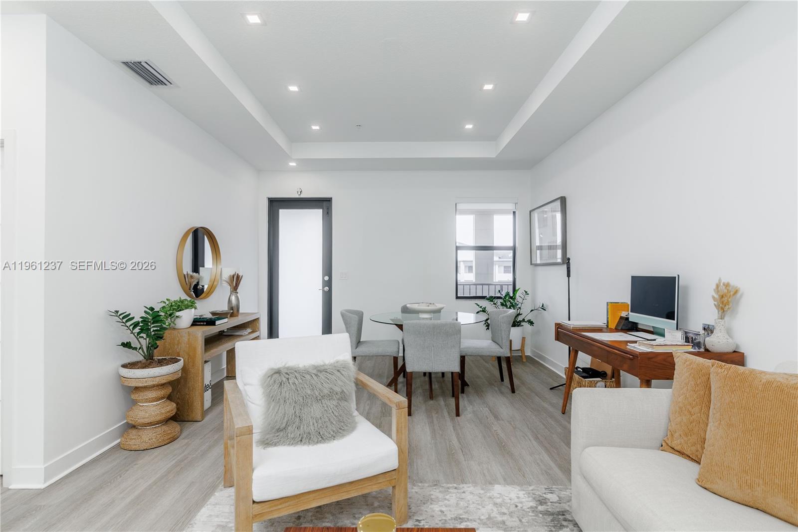 APEX AT PARK CENTRAL COND - Residential