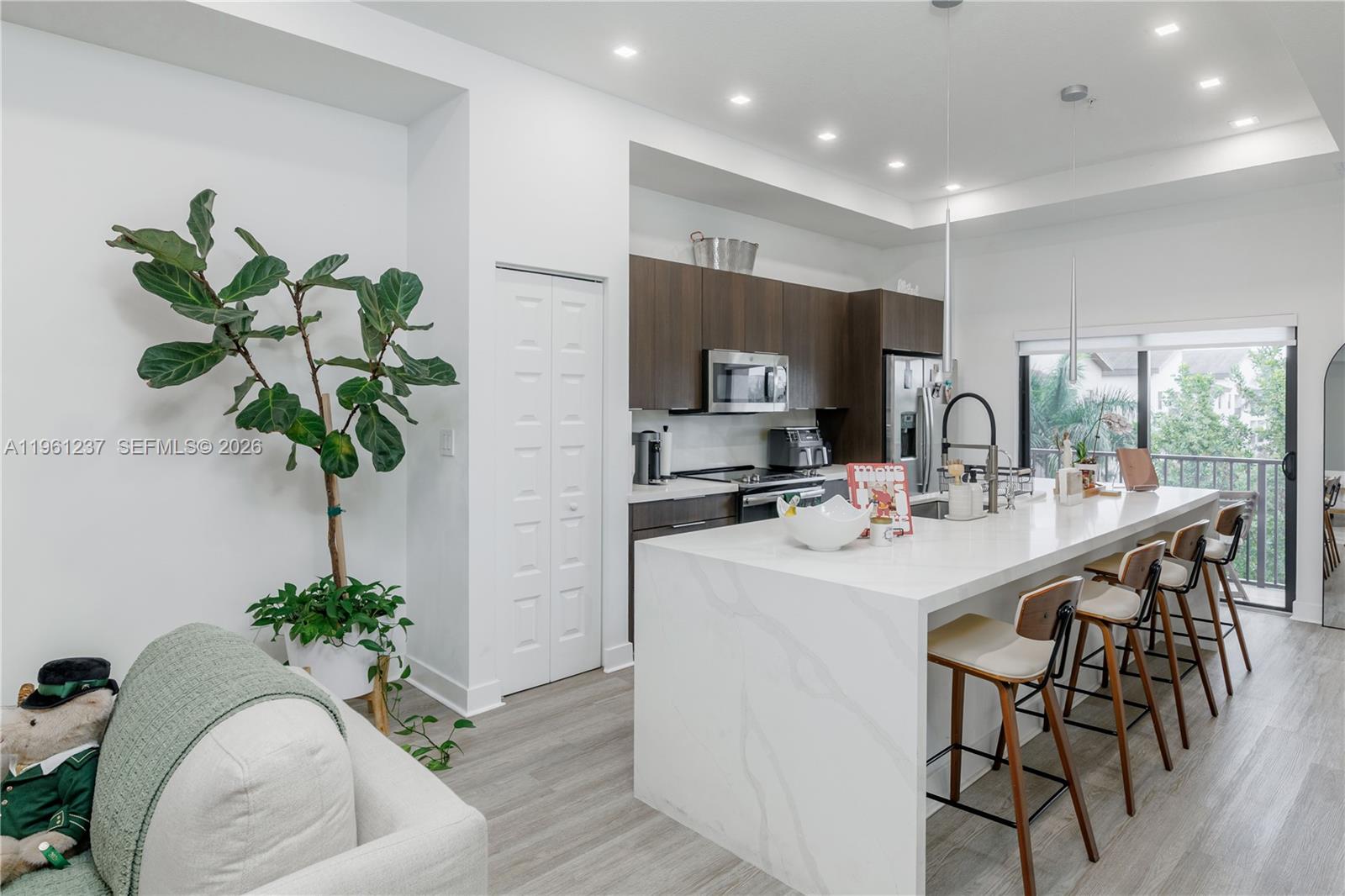 APEX AT PARK CENTRAL COND - Residential