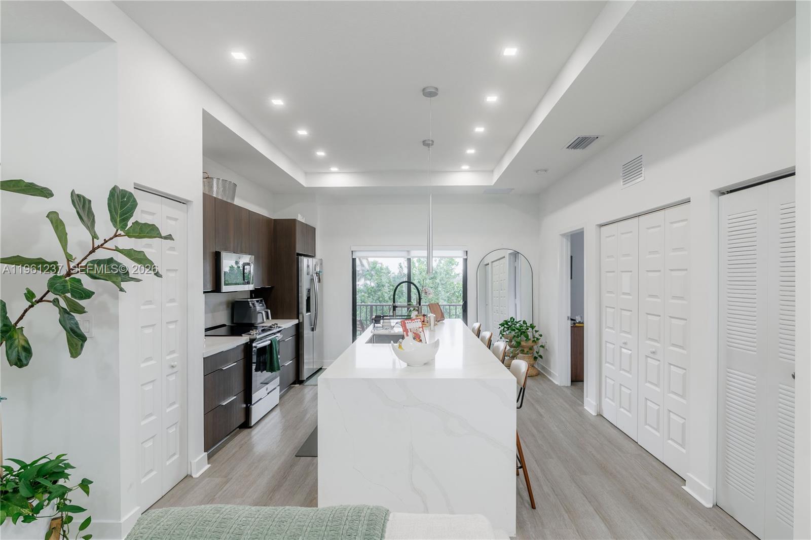 APEX AT PARK CENTRAL COND - Residential