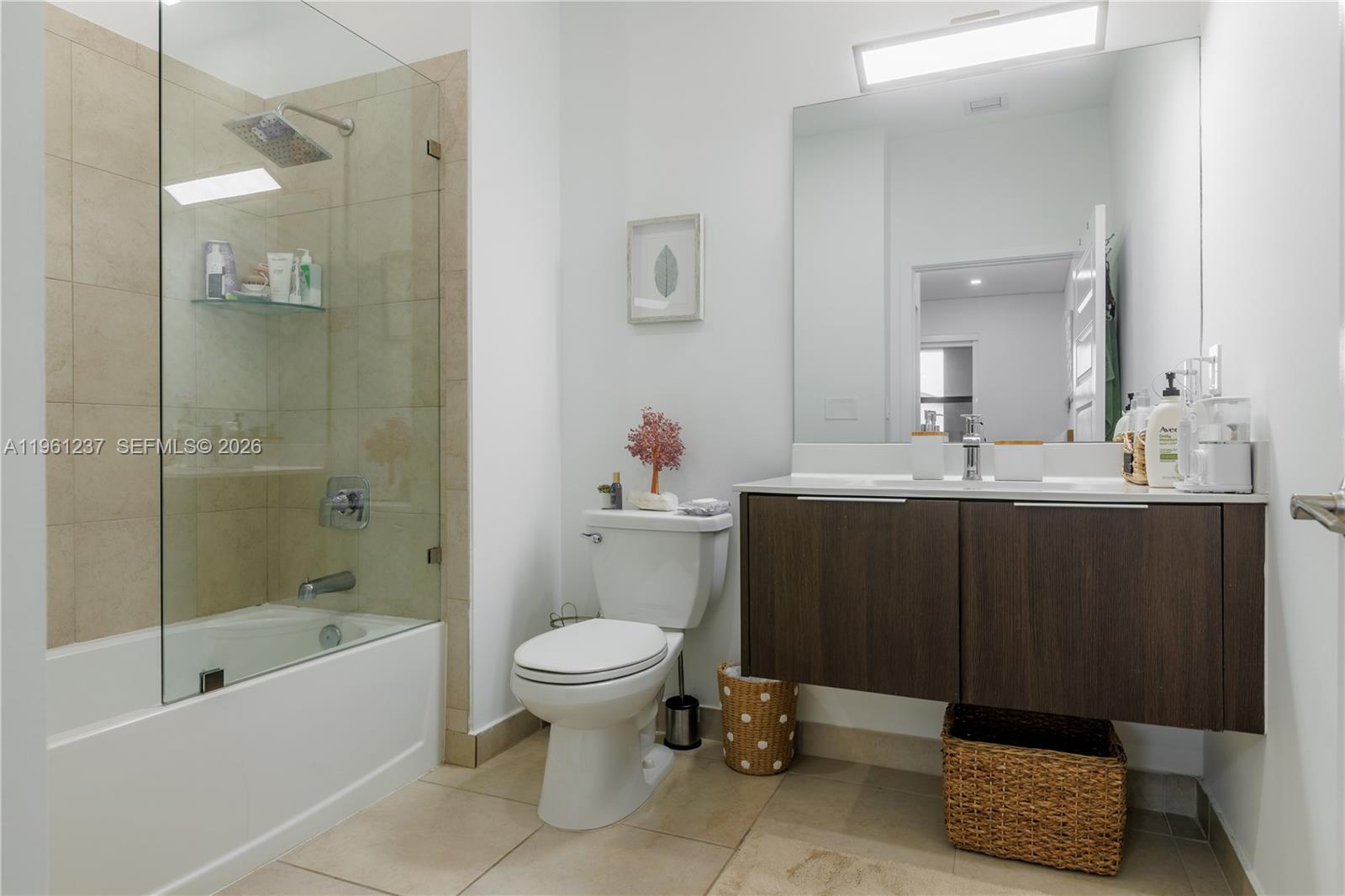 APEX AT PARK CENTRAL COND - Residential