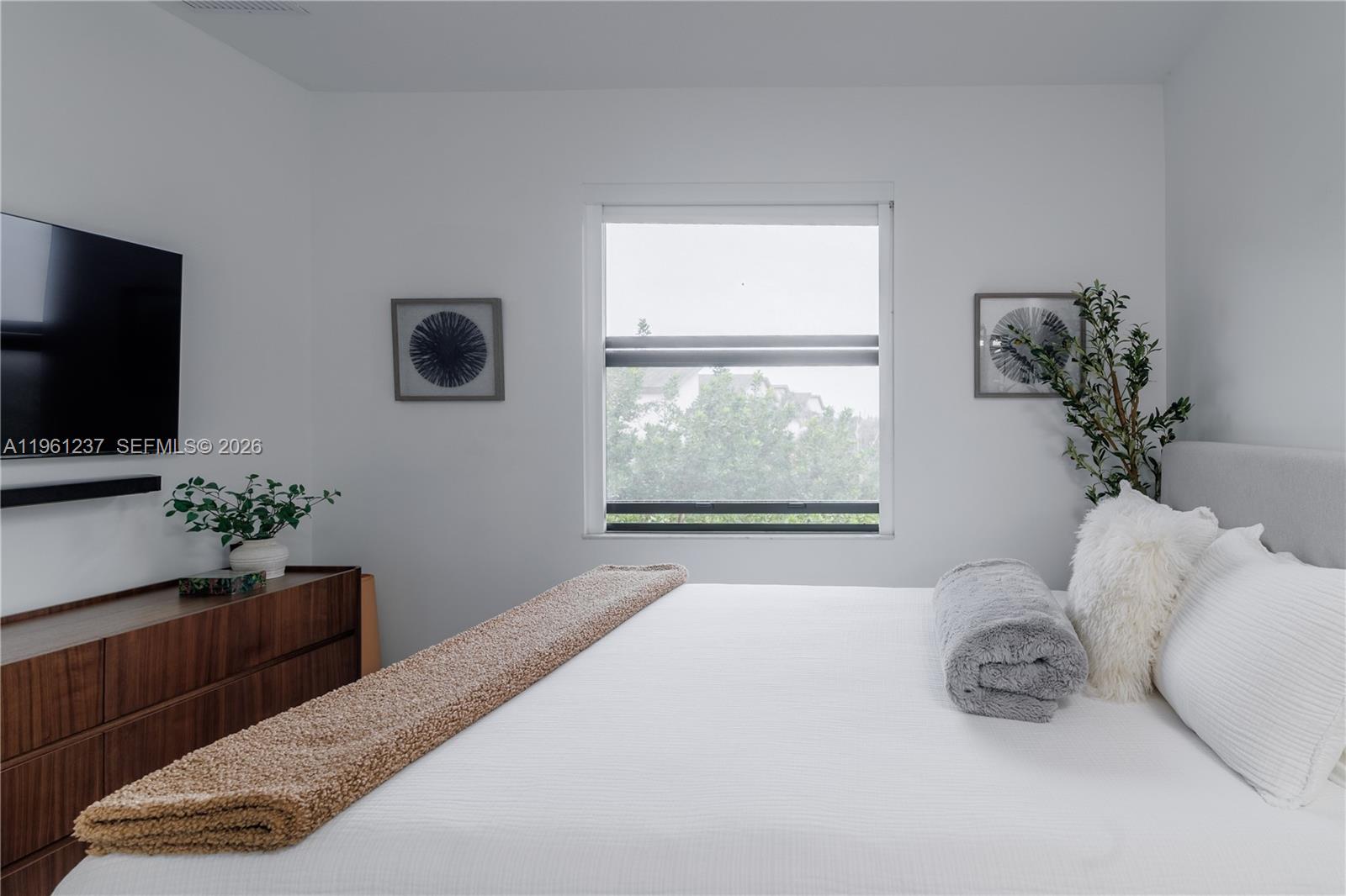 APEX AT PARK CENTRAL COND - Residential