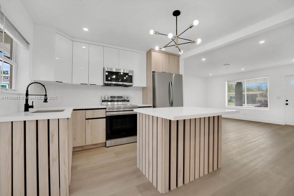 BOWERS PARK - Residential Lease