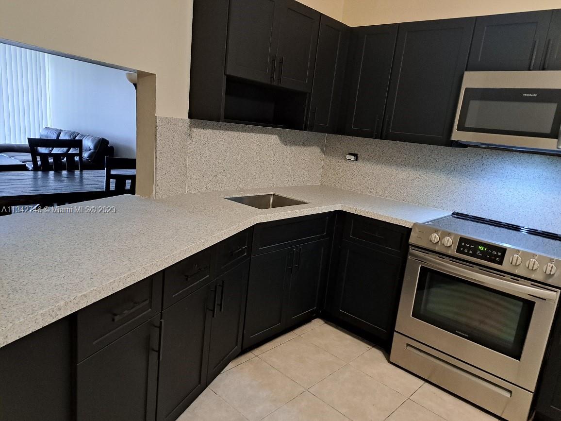 JADE WINDS GROUP ALLAMAND - Residential