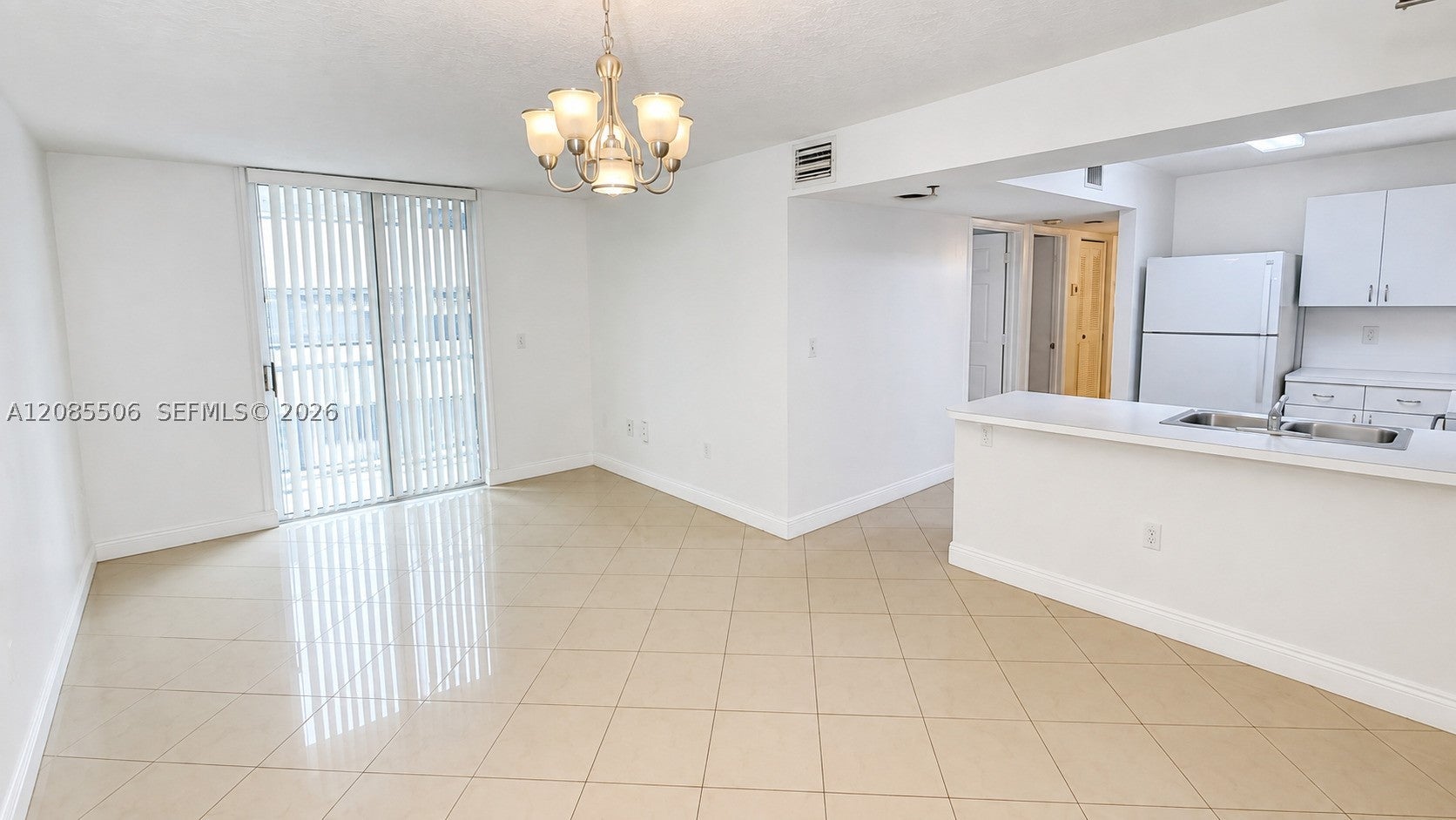104 SW 9th St 1403
