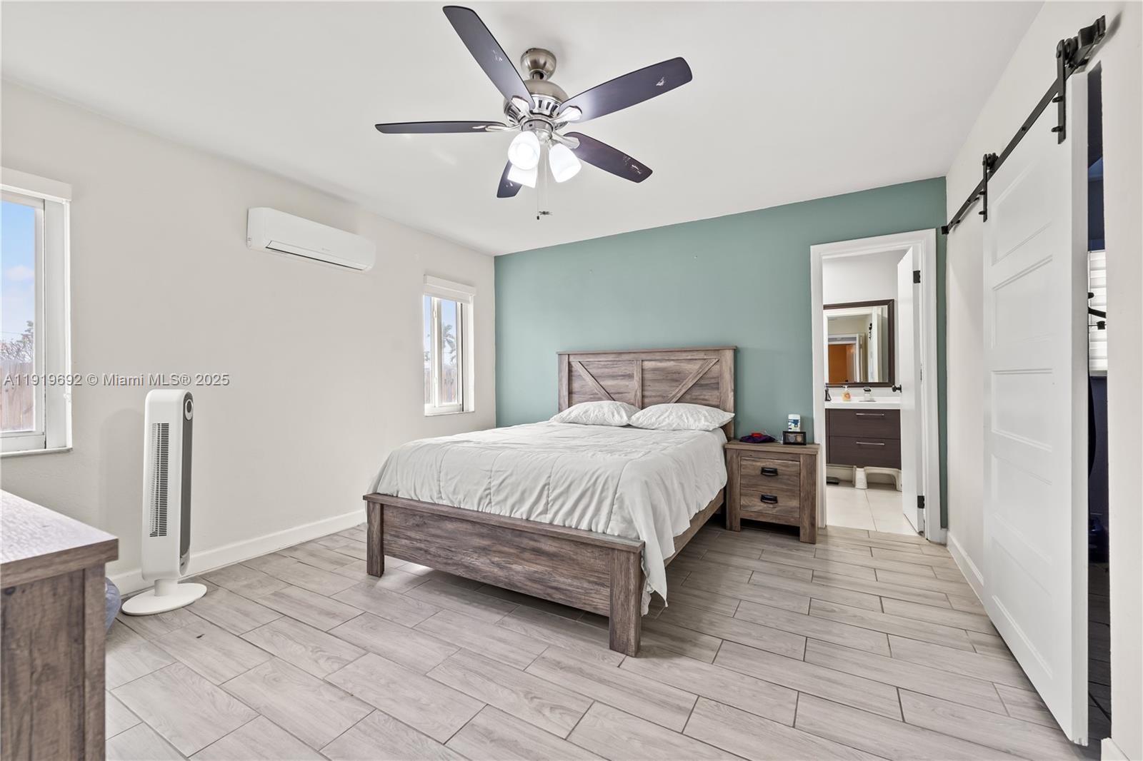 SUNRISE GOLF VILLAGE SEC - Residential Lease