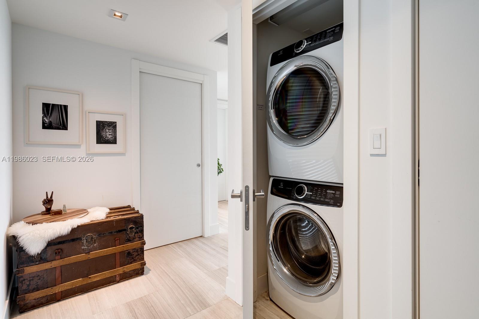 ECHO BRICKELL CONDO - Residential