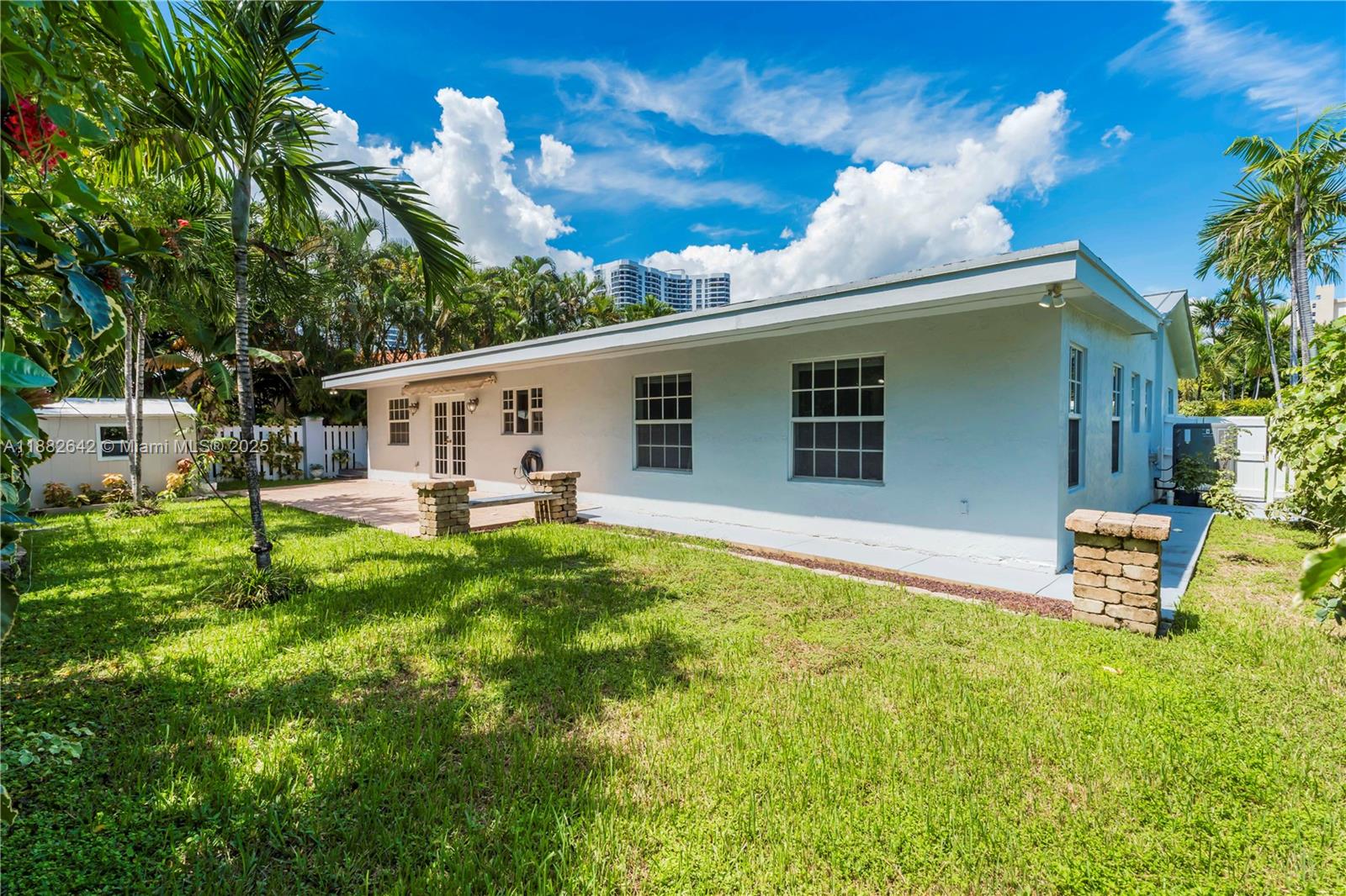 Golden Shores Ocean Blvd - Residential