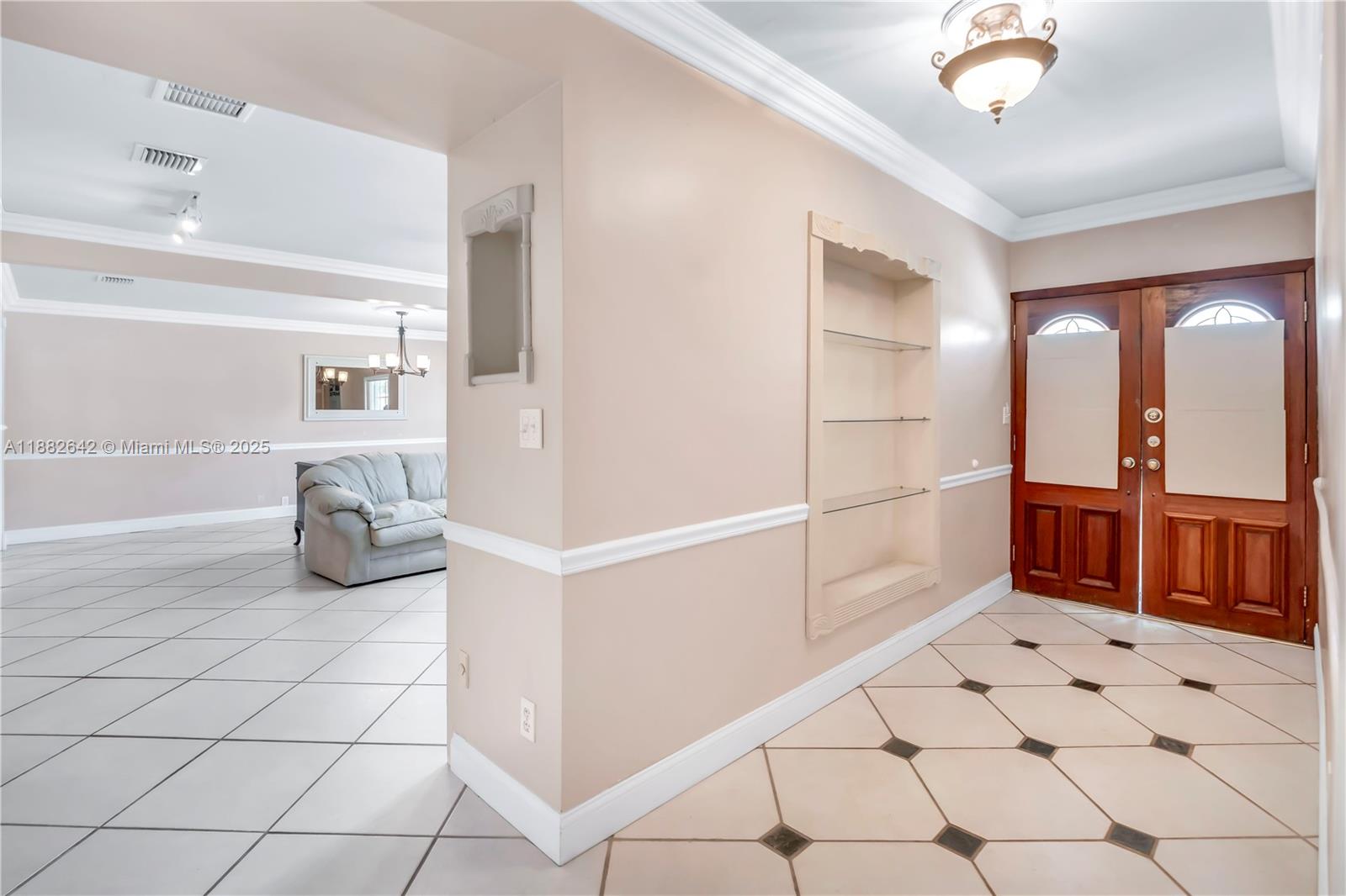 Golden Shores Ocean Blvd - Residential