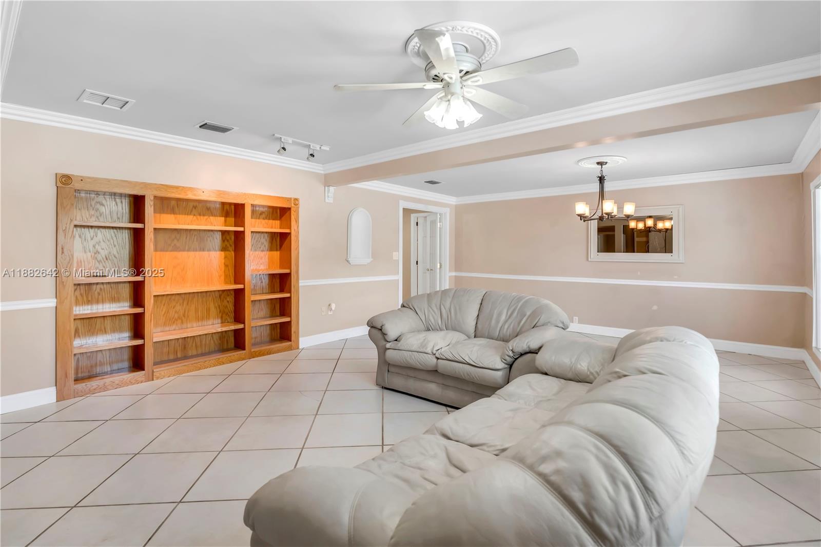 Golden Shores Ocean Blvd - Residential