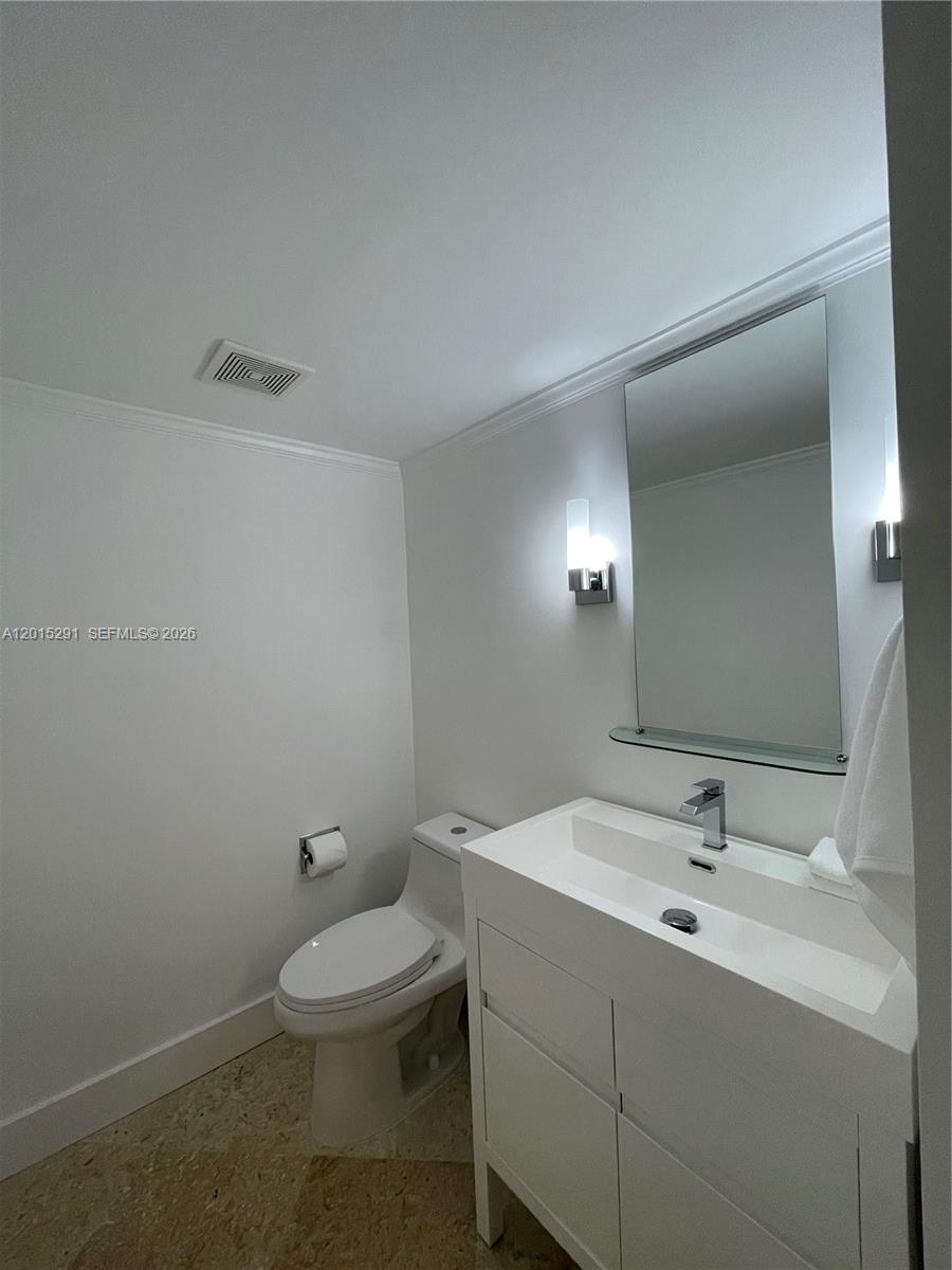 AVENTURA ELDORADO CONDO - Residential Lease