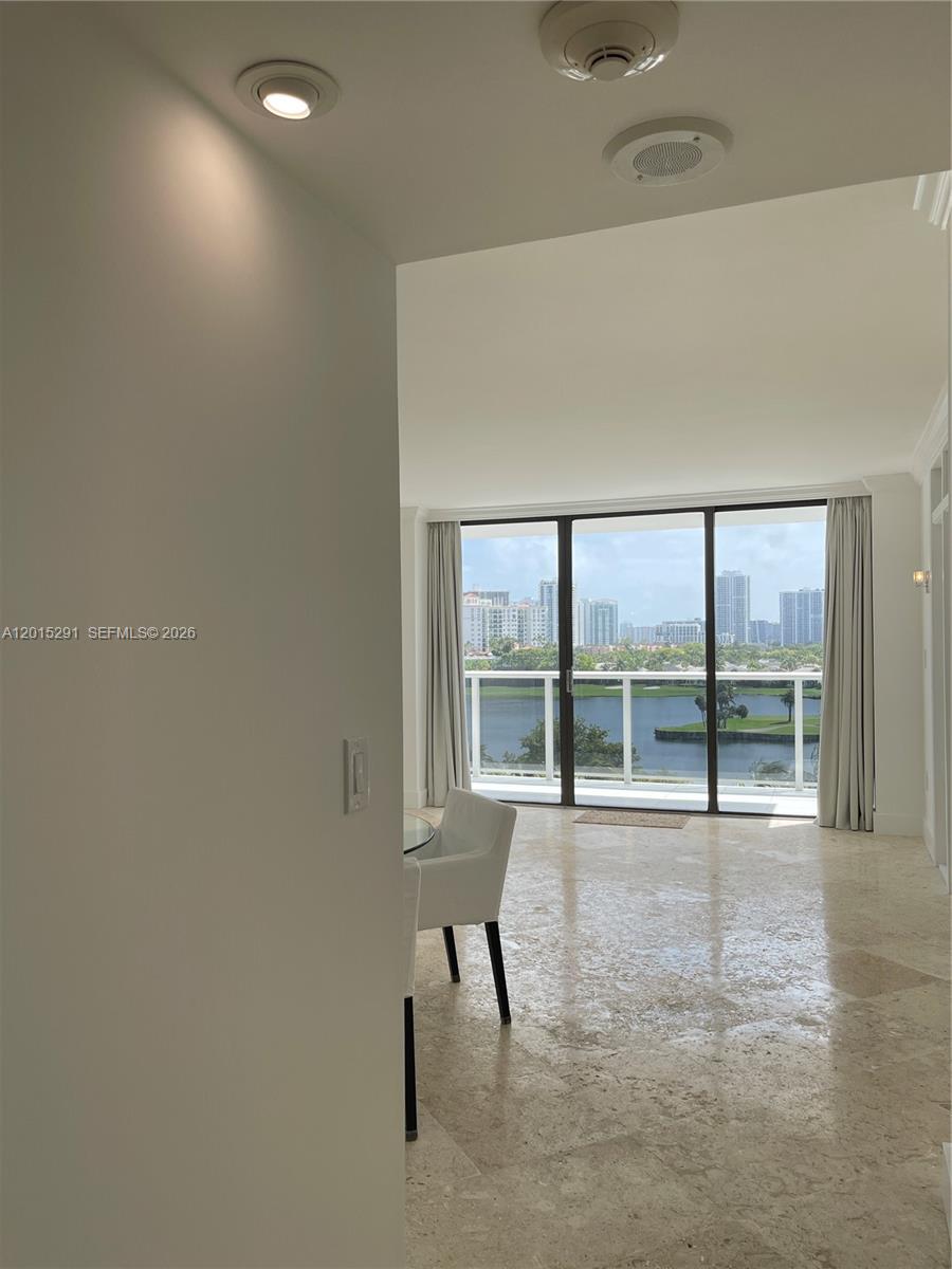 AVENTURA ELDORADO CONDO - Residential Lease