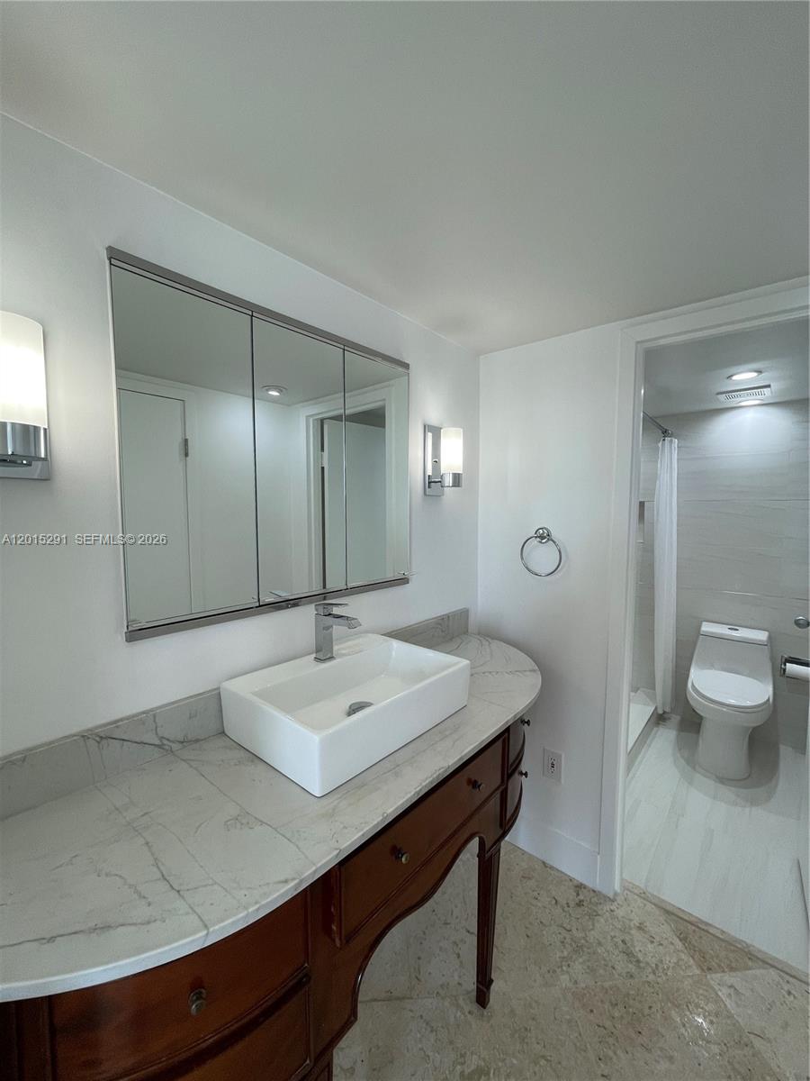 AVENTURA ELDORADO CONDO - Residential Lease