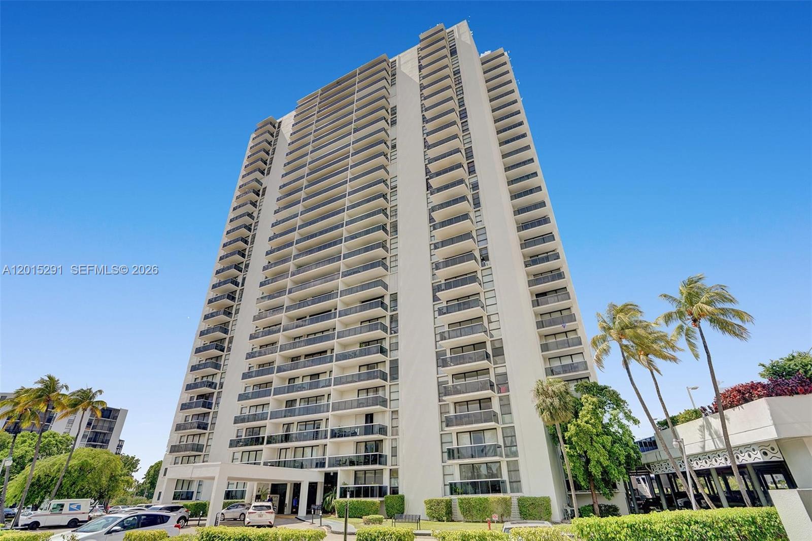 AVENTURA ELDORADO CONDO - Residential Lease