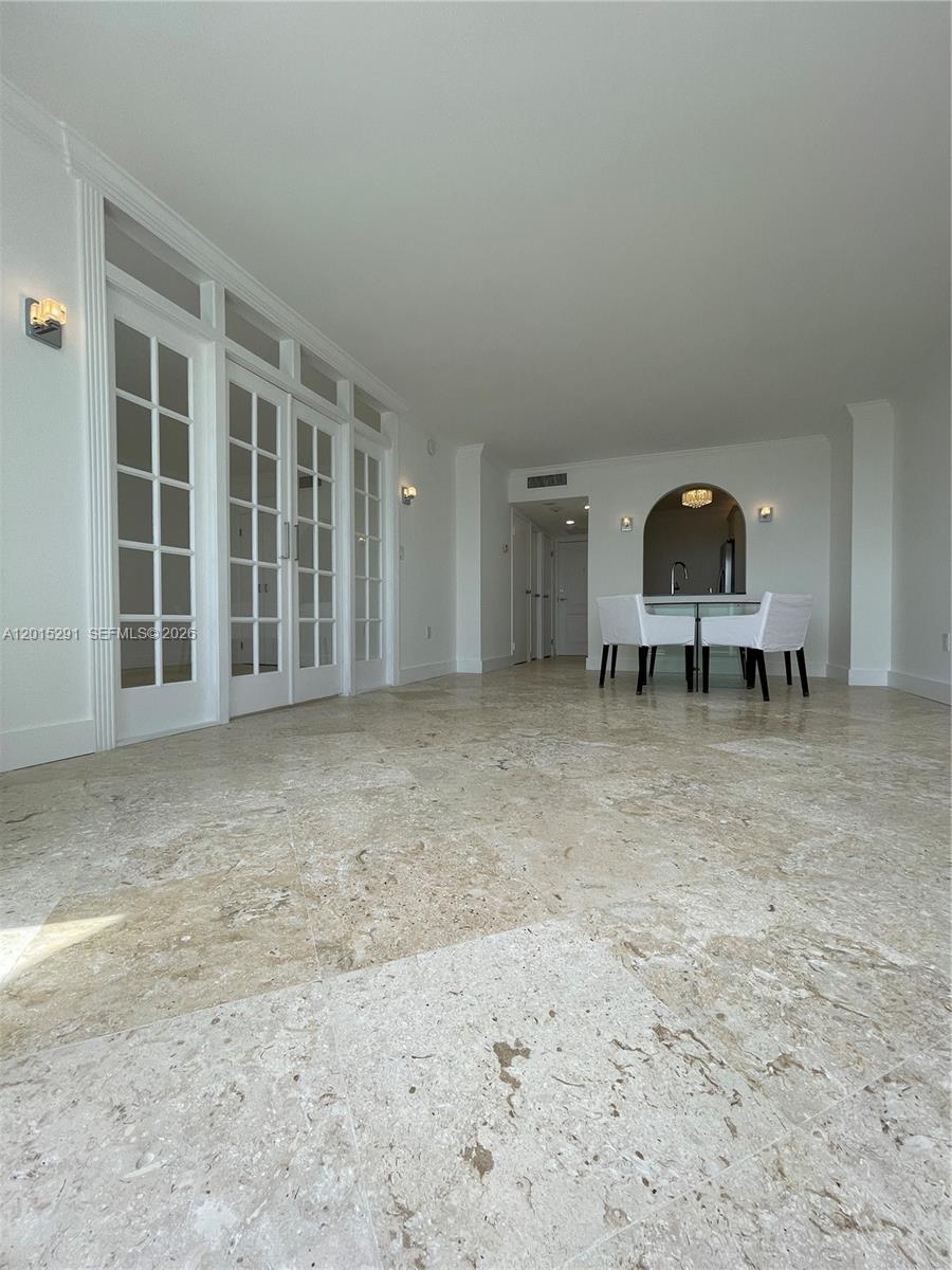 AVENTURA ELDORADO CONDO - Residential Lease