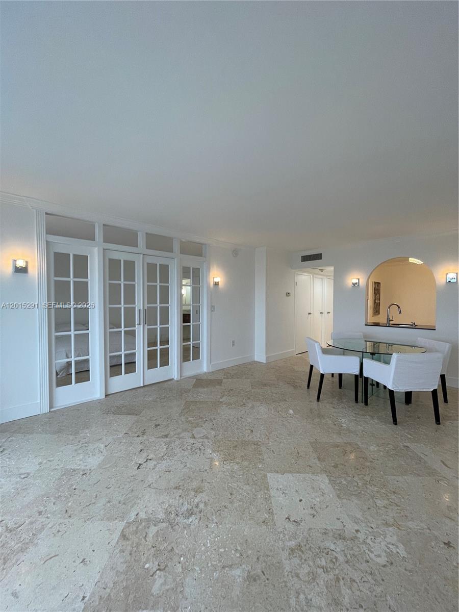 AVENTURA ELDORADO CONDO - Residential Lease