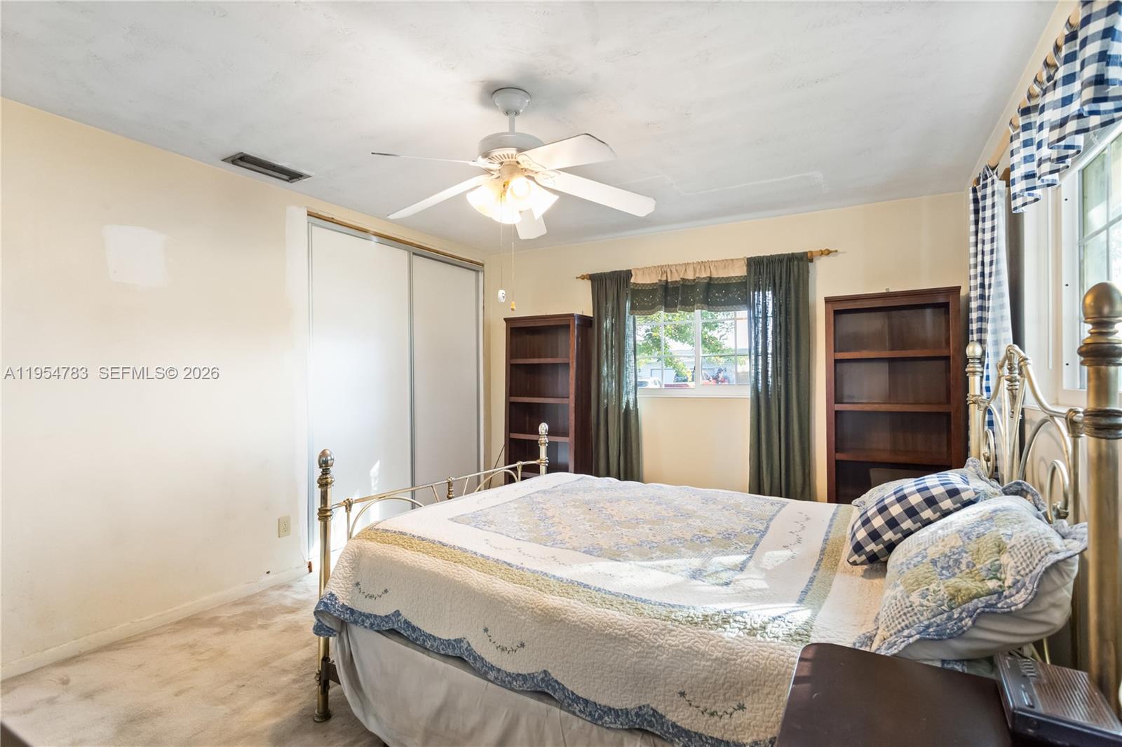 PASADENA LAKES WEST - Residential