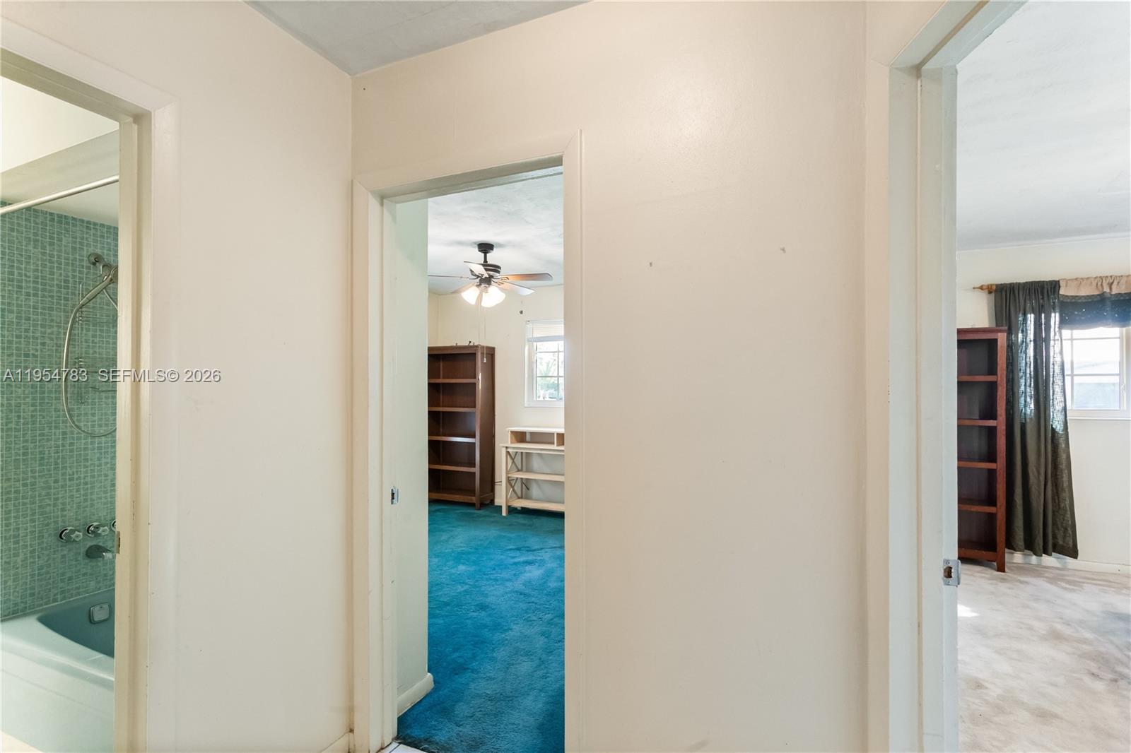 PASADENA LAKES WEST - Residential