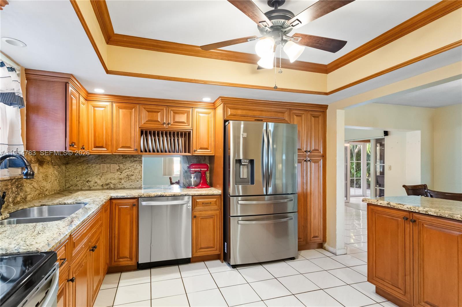 PASADENA LAKES WEST - Residential