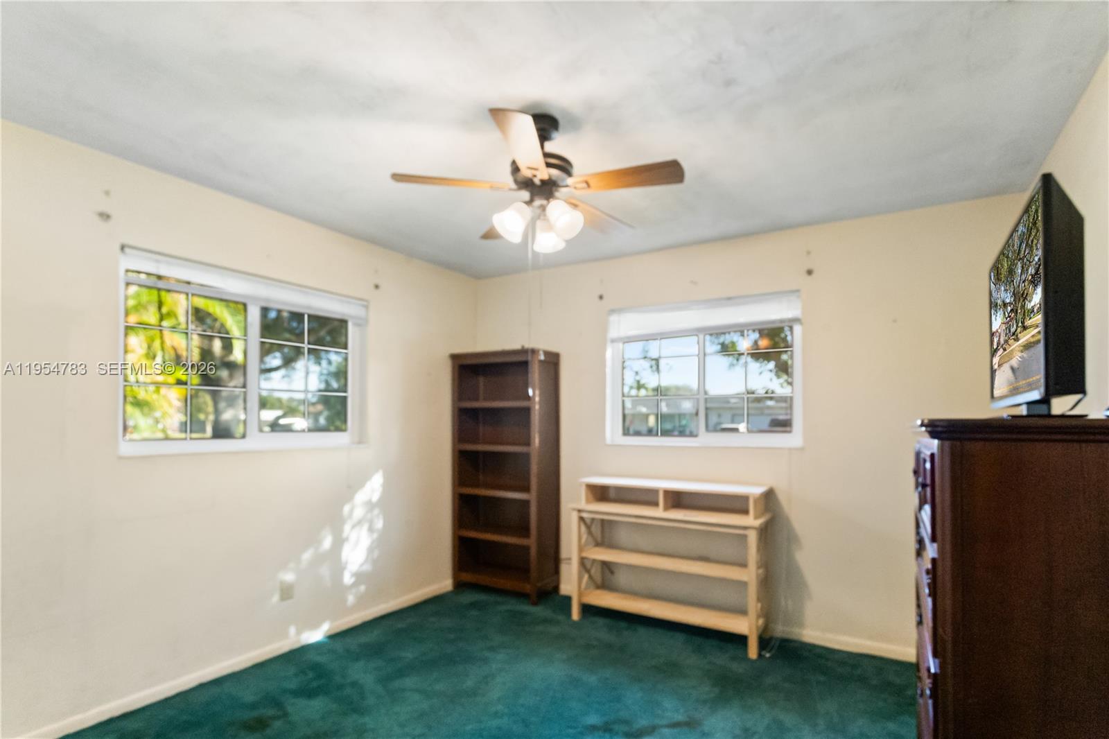 PASADENA LAKES WEST - Residential