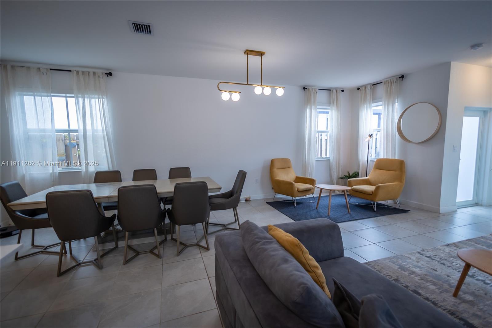 GOLF PARK SEC 1 - Residential Lease