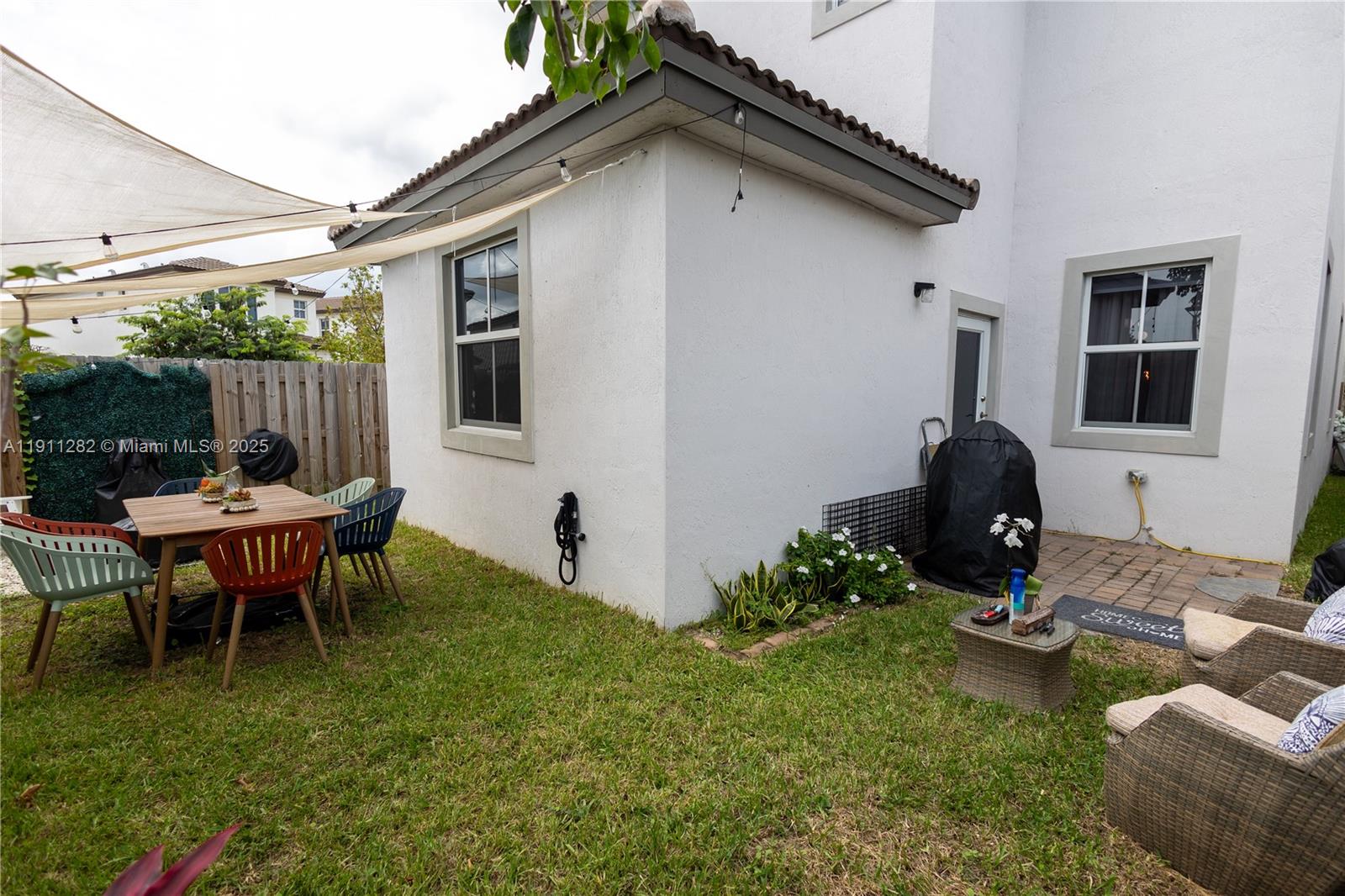 GOLF PARK SEC 1 - Residential Lease