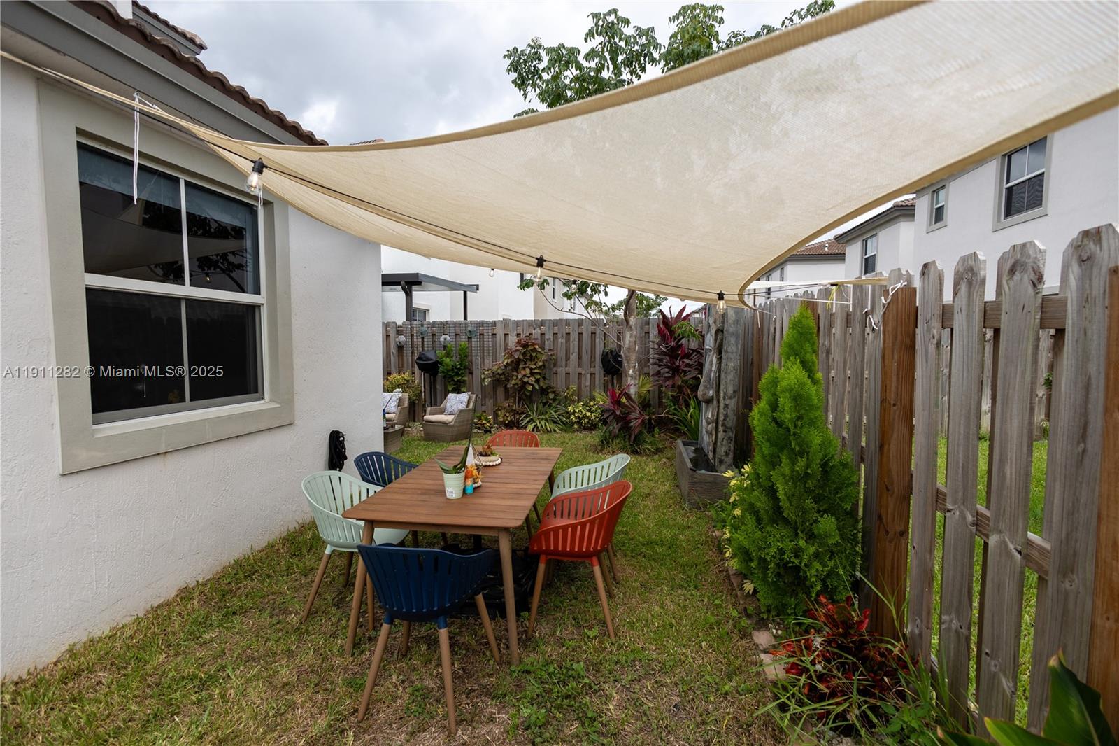 GOLF PARK SEC 1 - Residential Lease