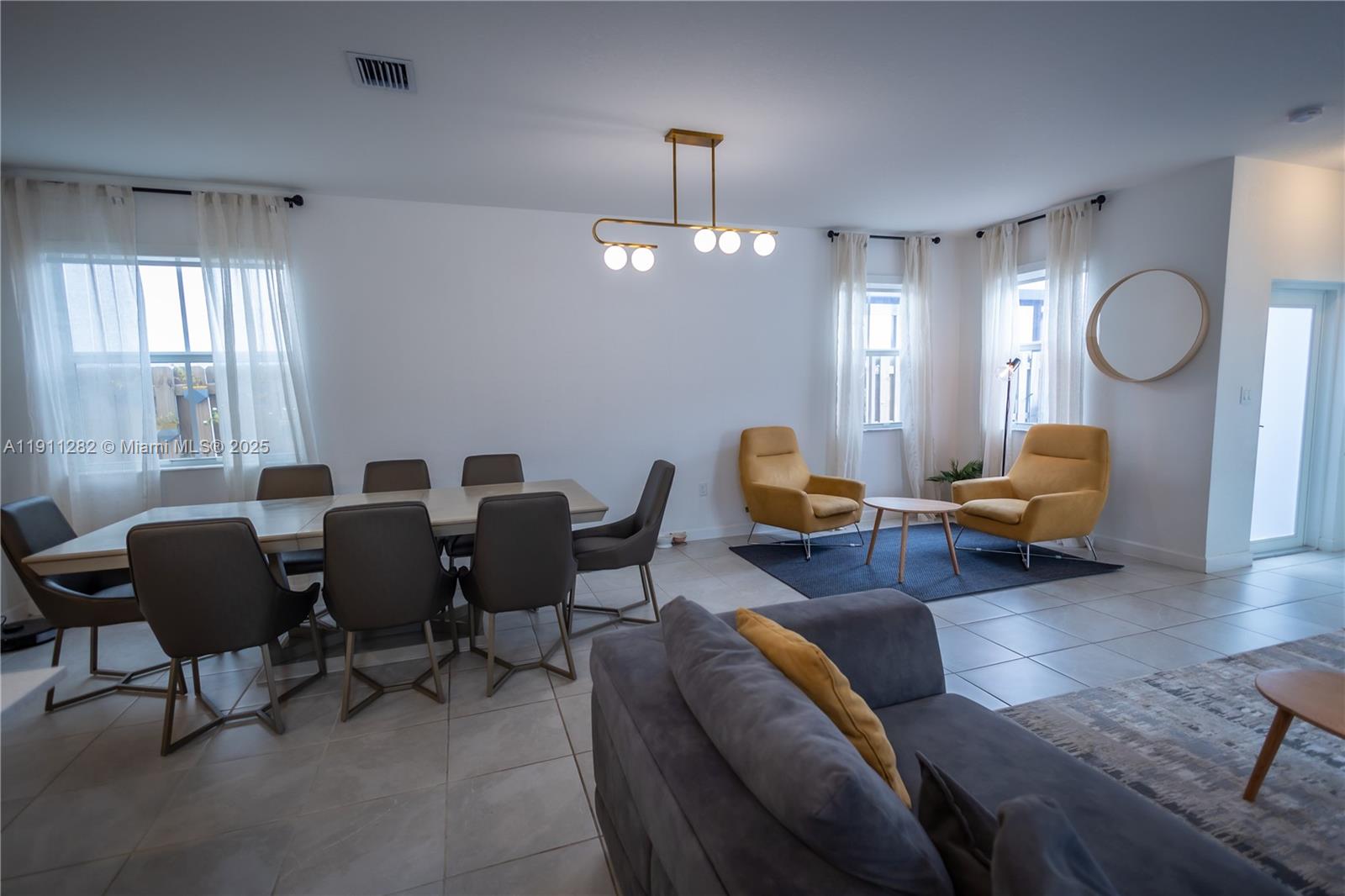 GOLF PARK SEC 1 - Residential Lease