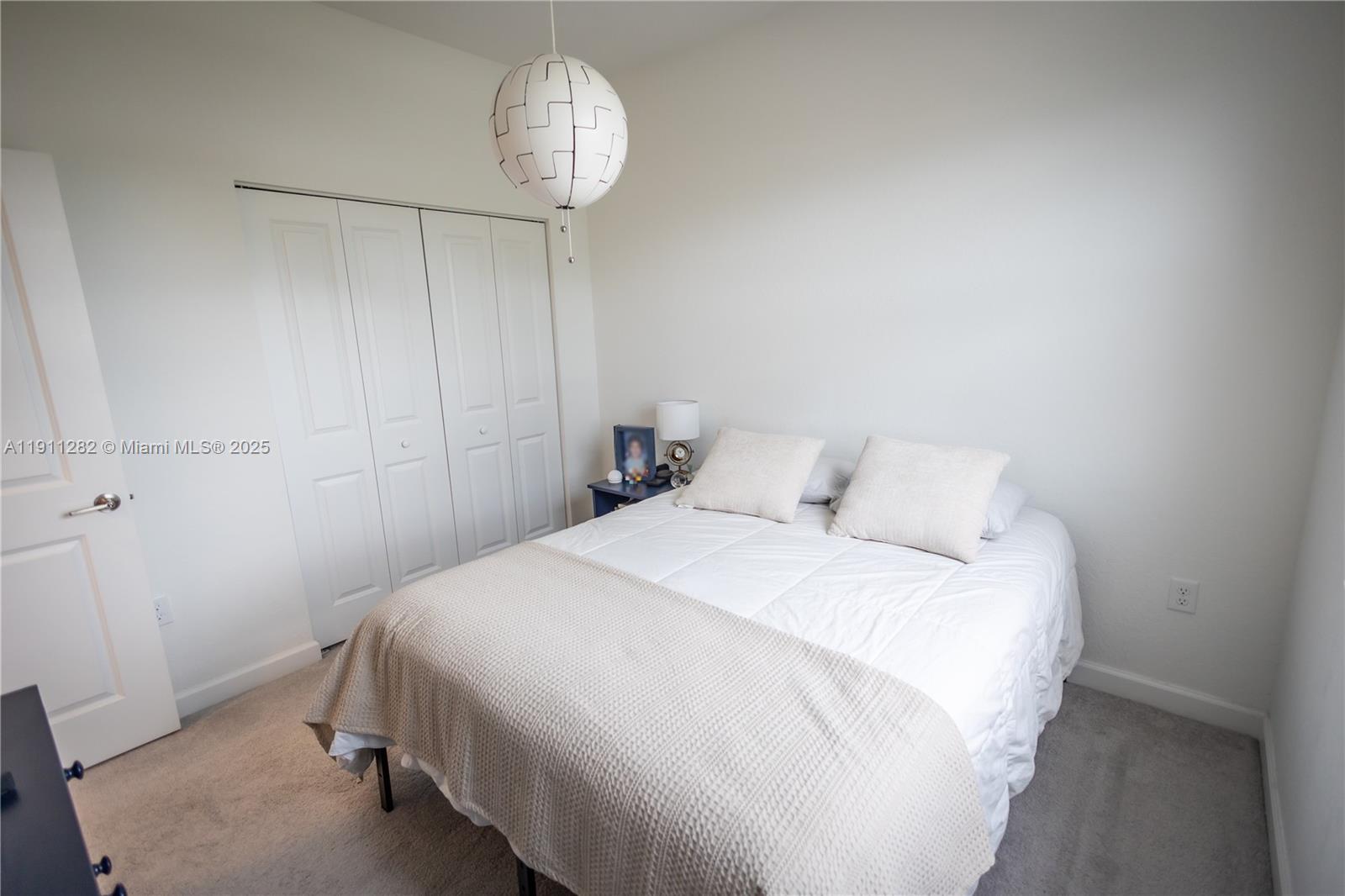 GOLF PARK SEC 1 - Residential Lease