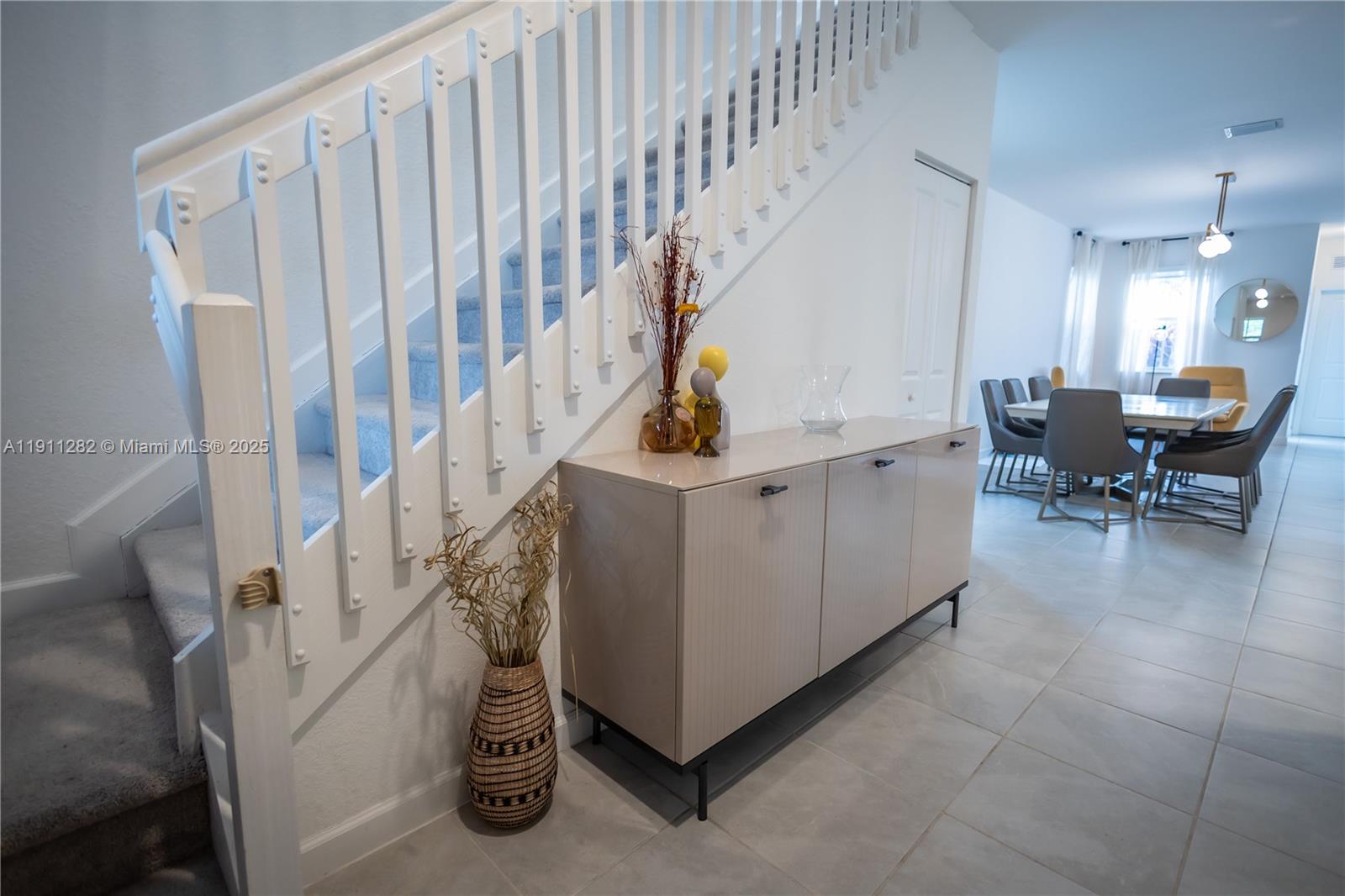 GOLF PARK SEC 1 - Residential Lease