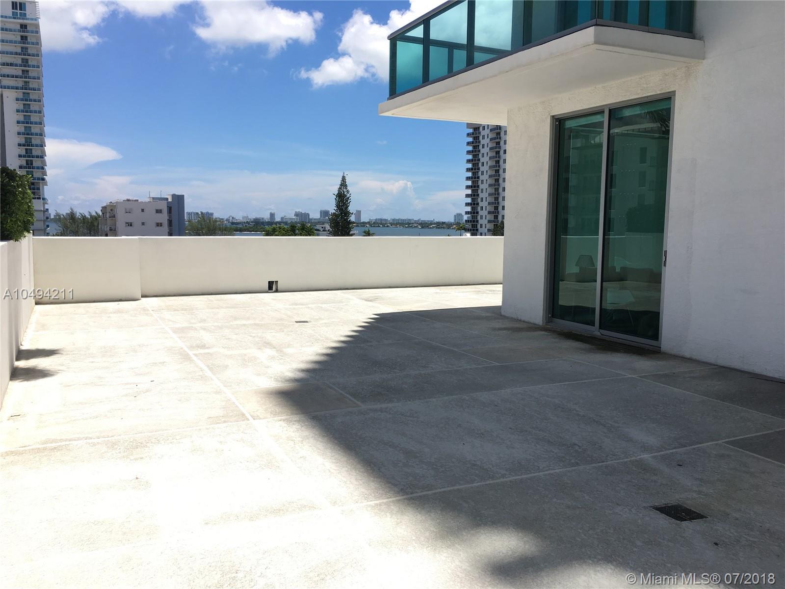 GALLERY ART CONDO - Residential Lease
